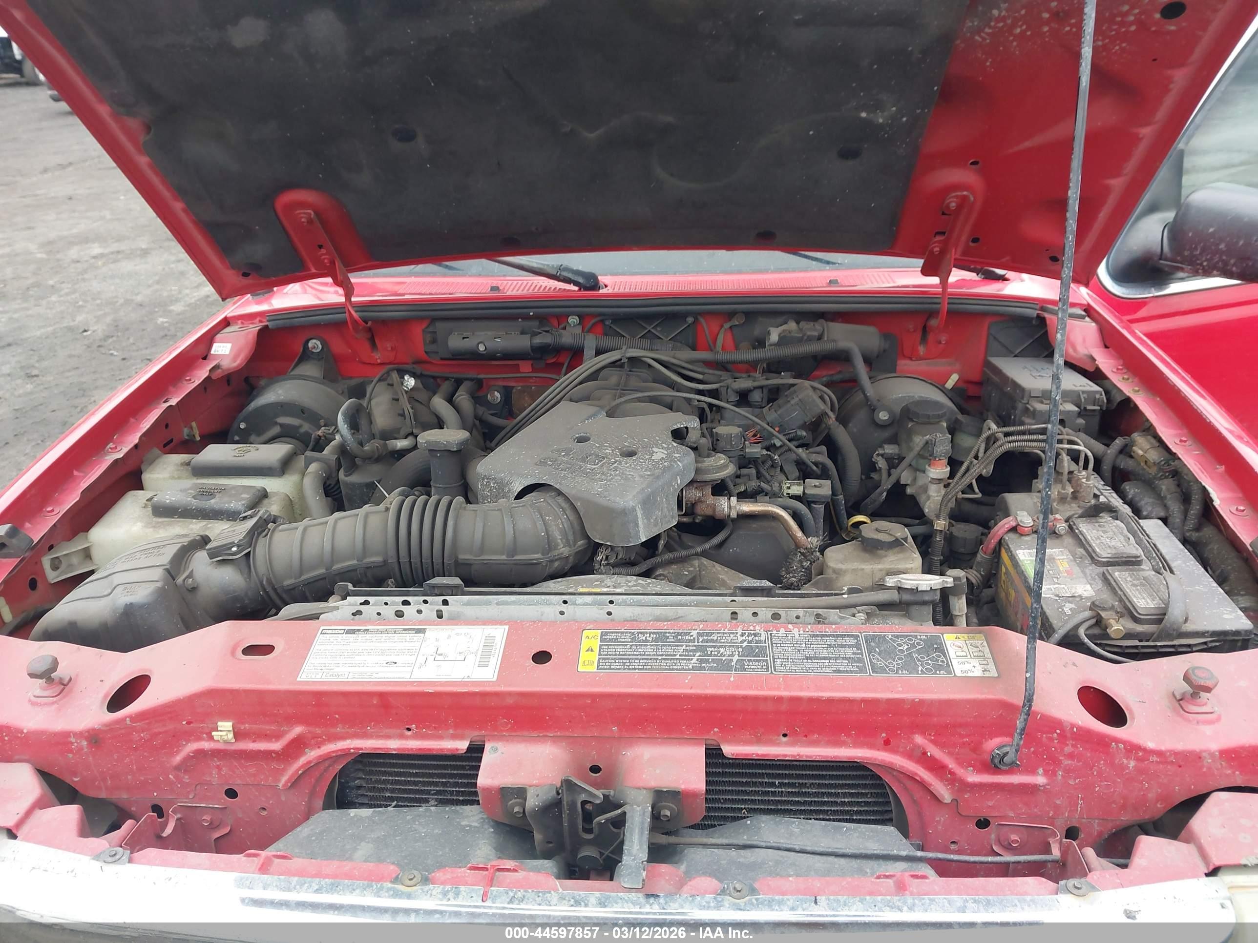 MAZDA B4000 image 10