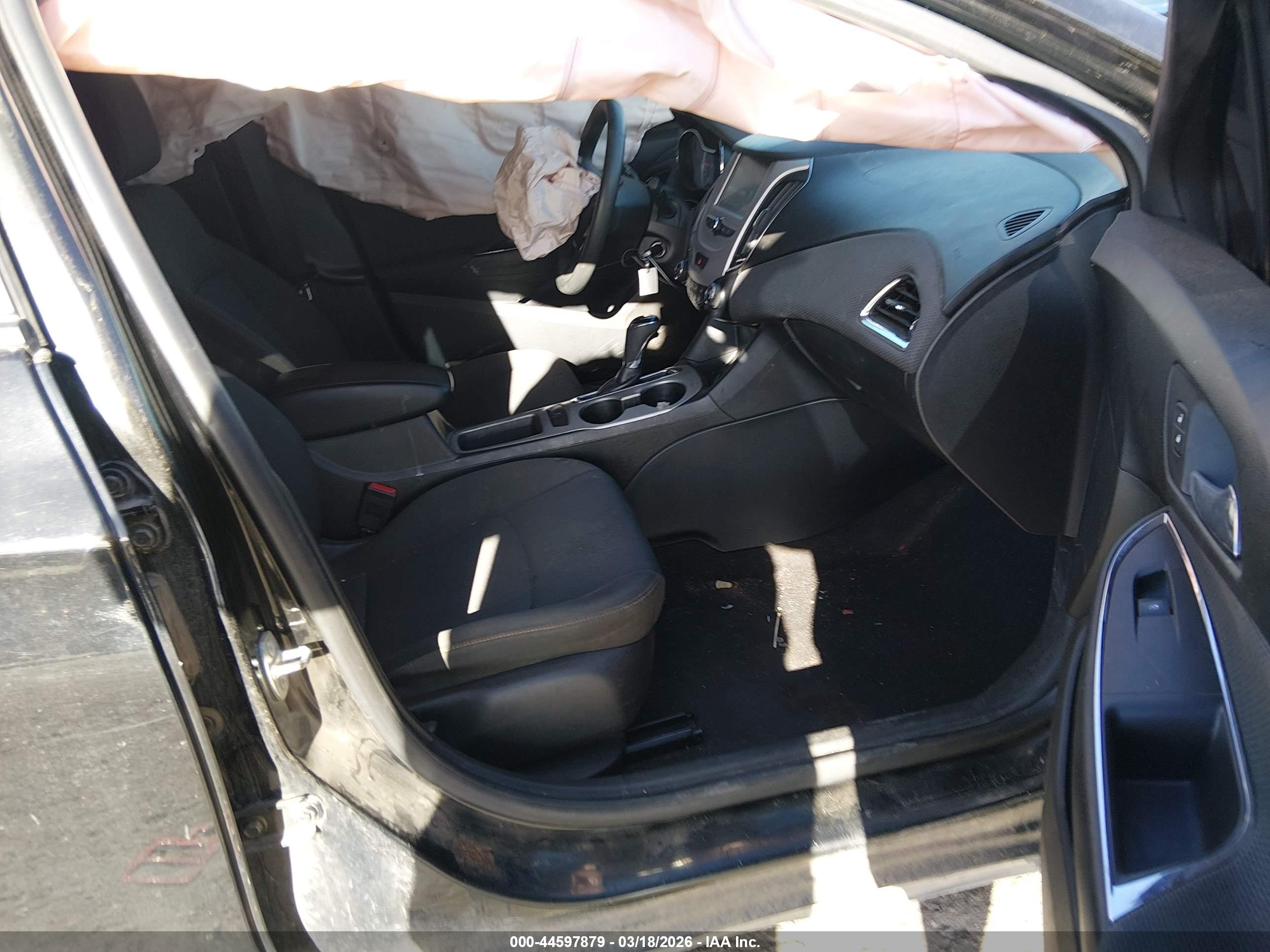 CHEVROLET CRUZE image 5