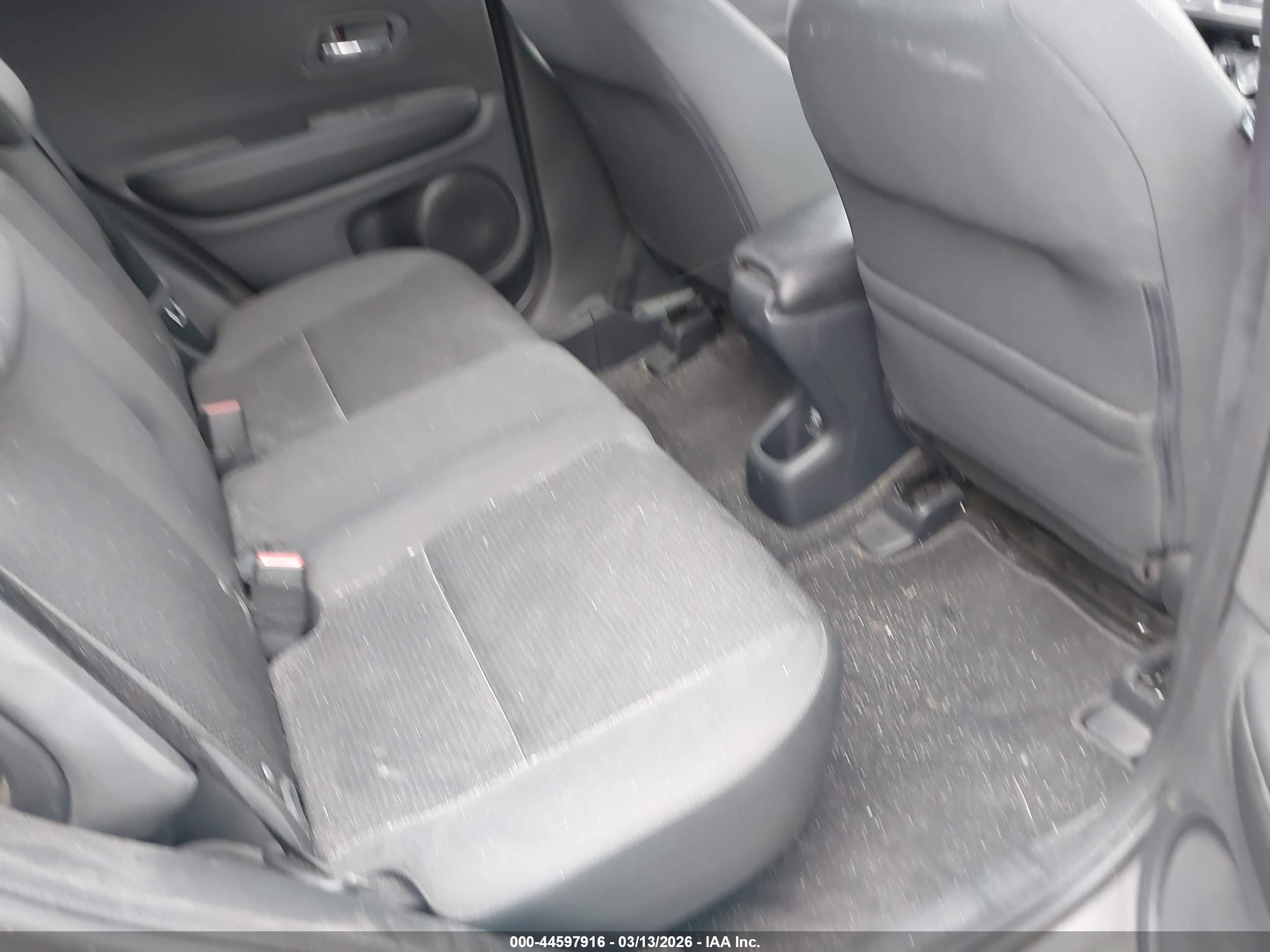 HONDA HR-V image 8