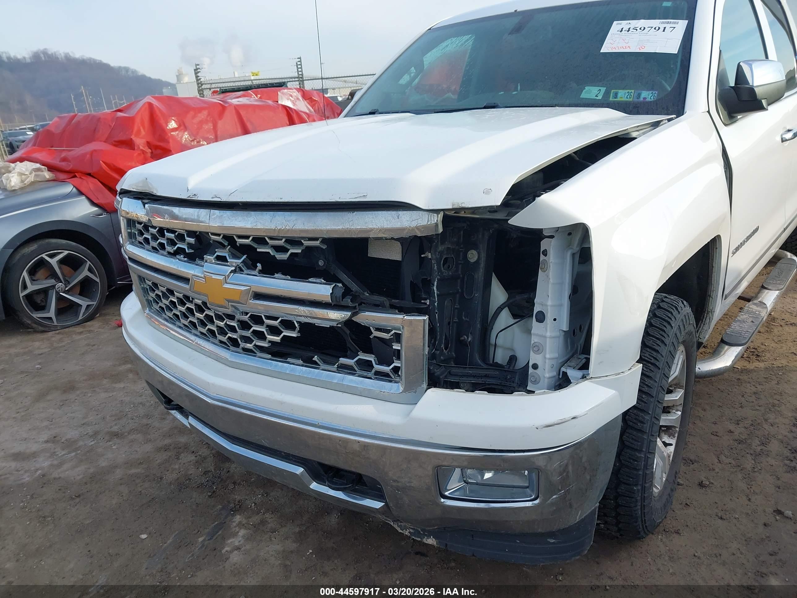 CHEVROLET SILVERADO image 6