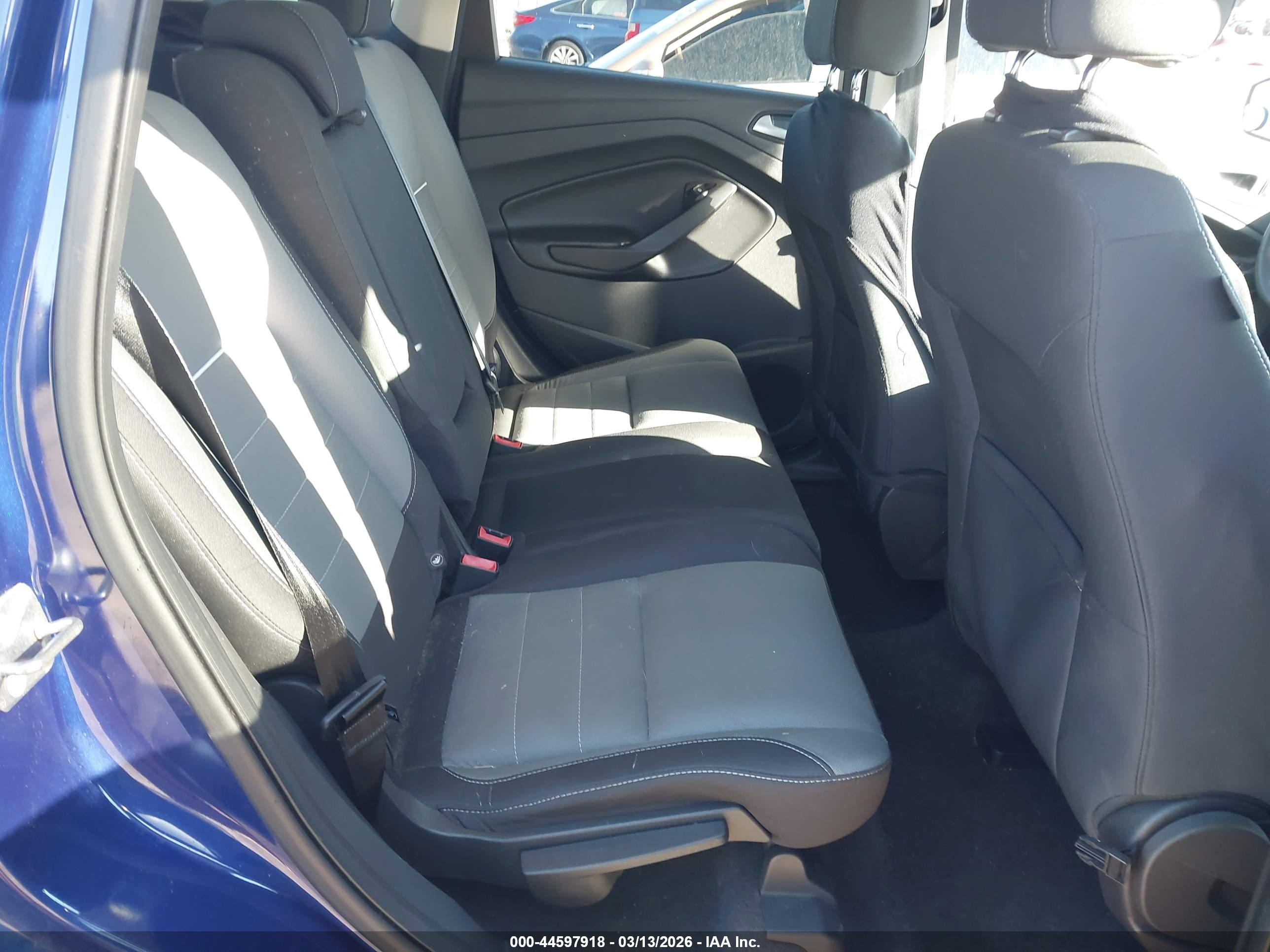 FORD ESCAPE image 8