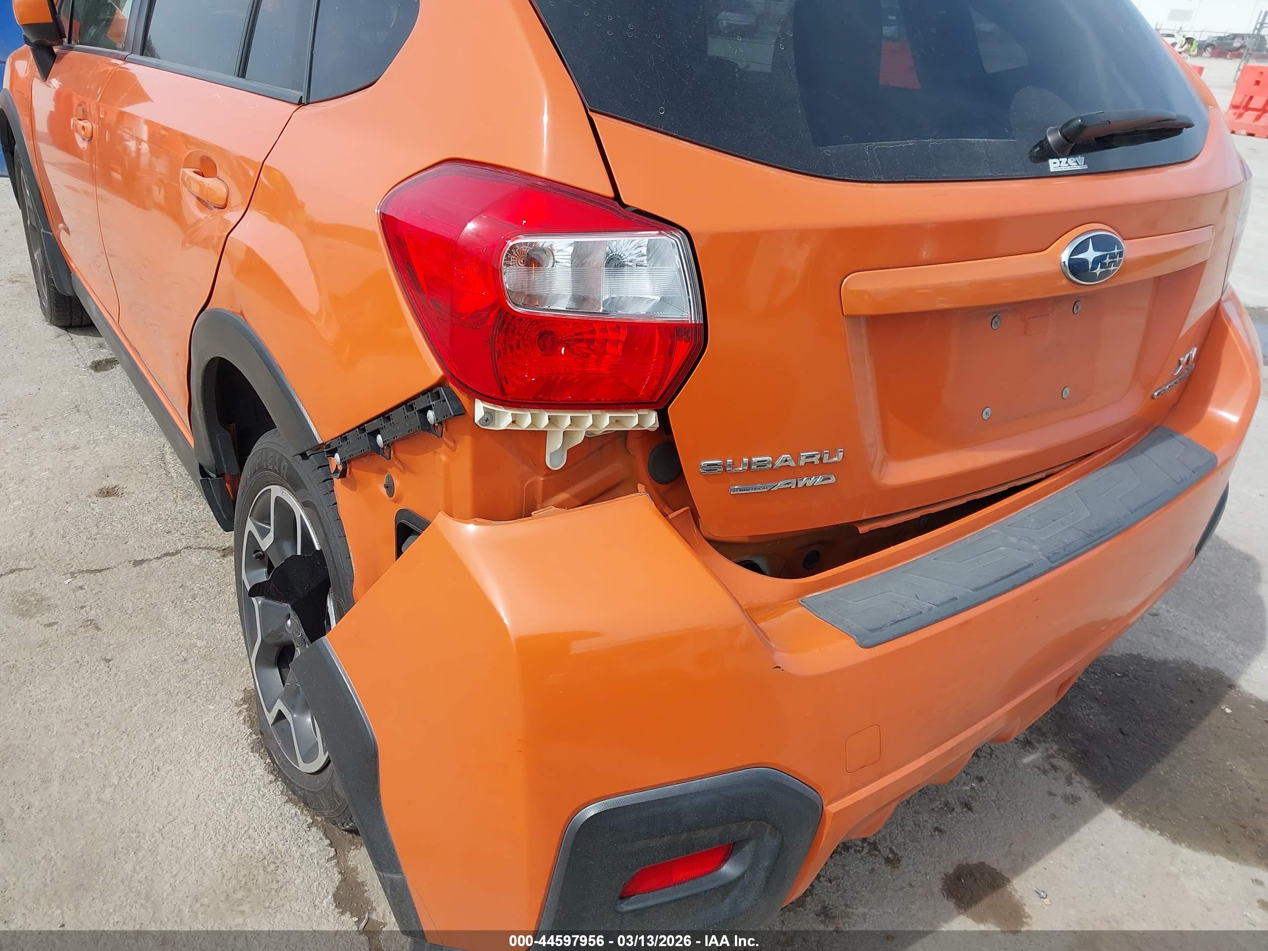 SUBARU XV image 6