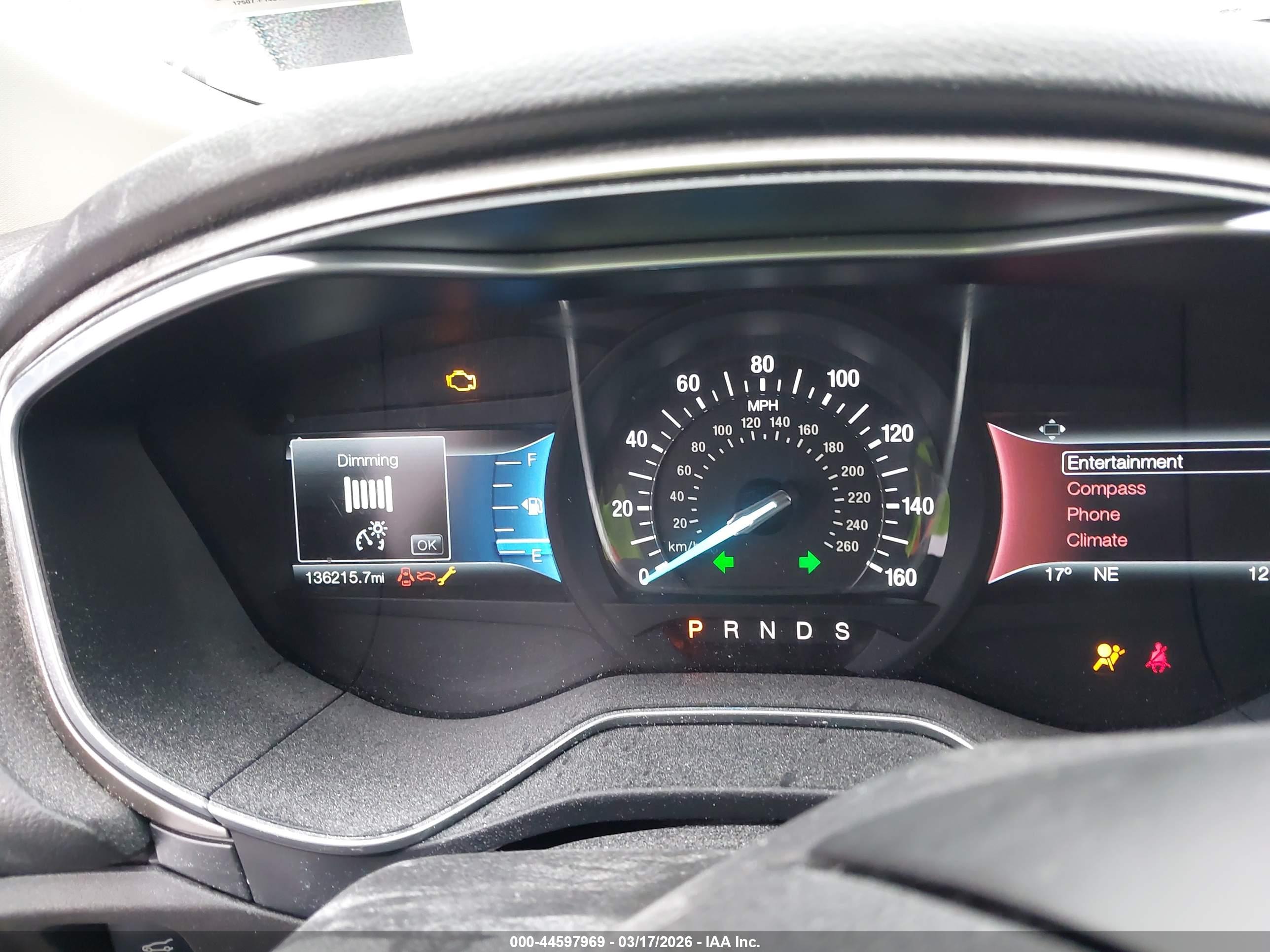 FORD FUSION image 7