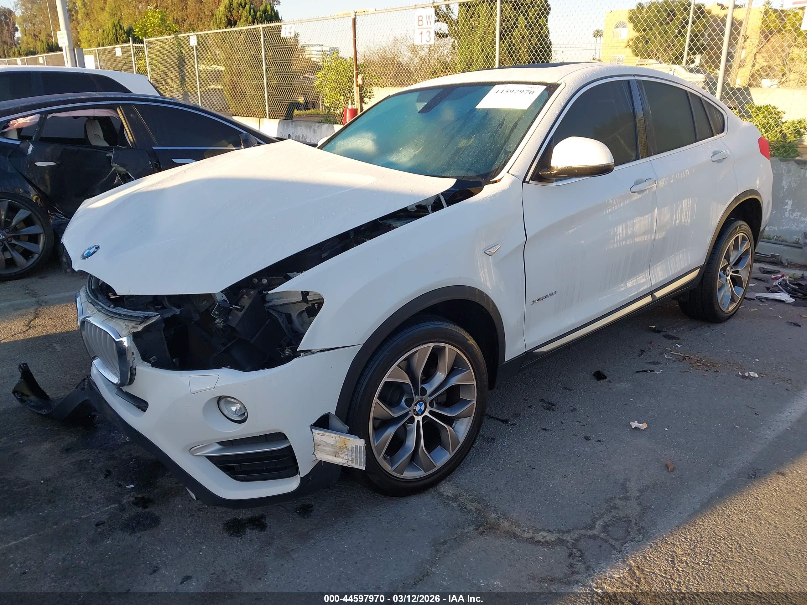 BMW X4 image 2