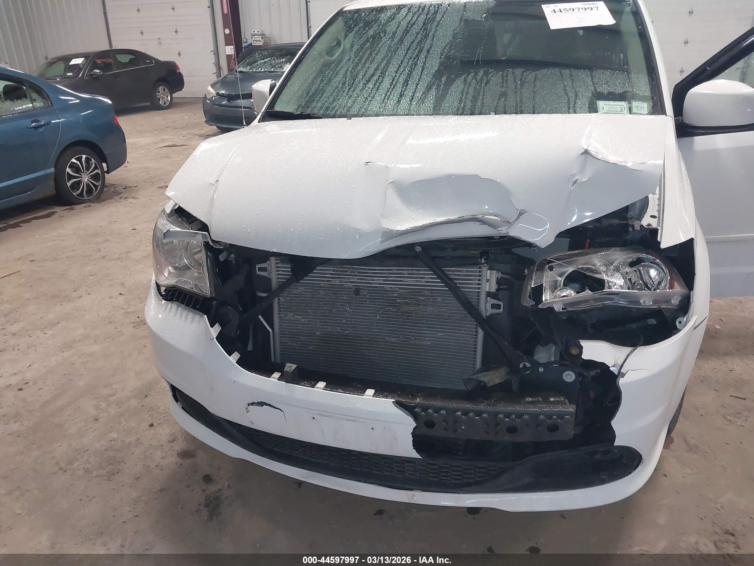 DODGE GRAND image 6