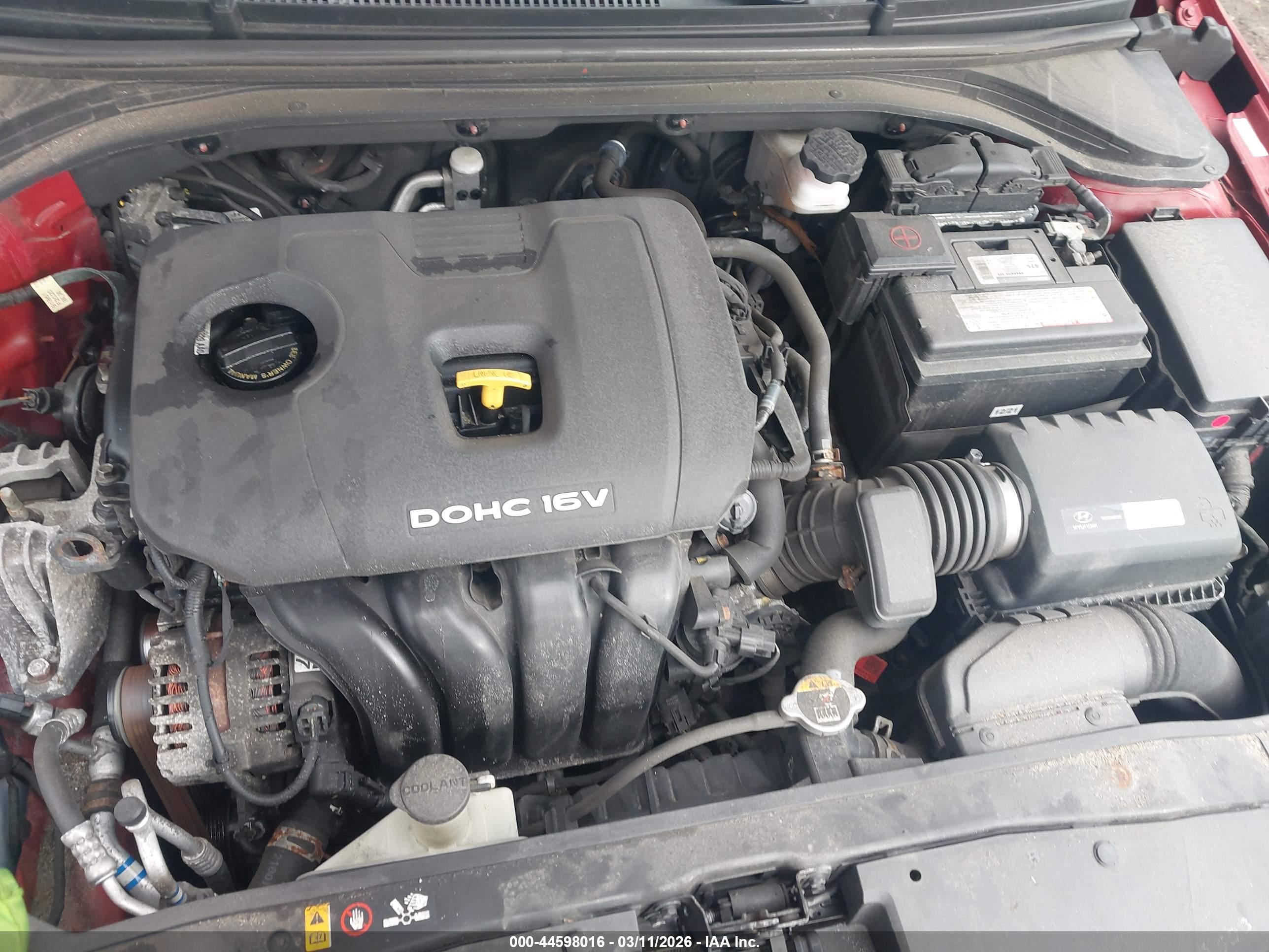 HYUNDAI ELANTRA image 10