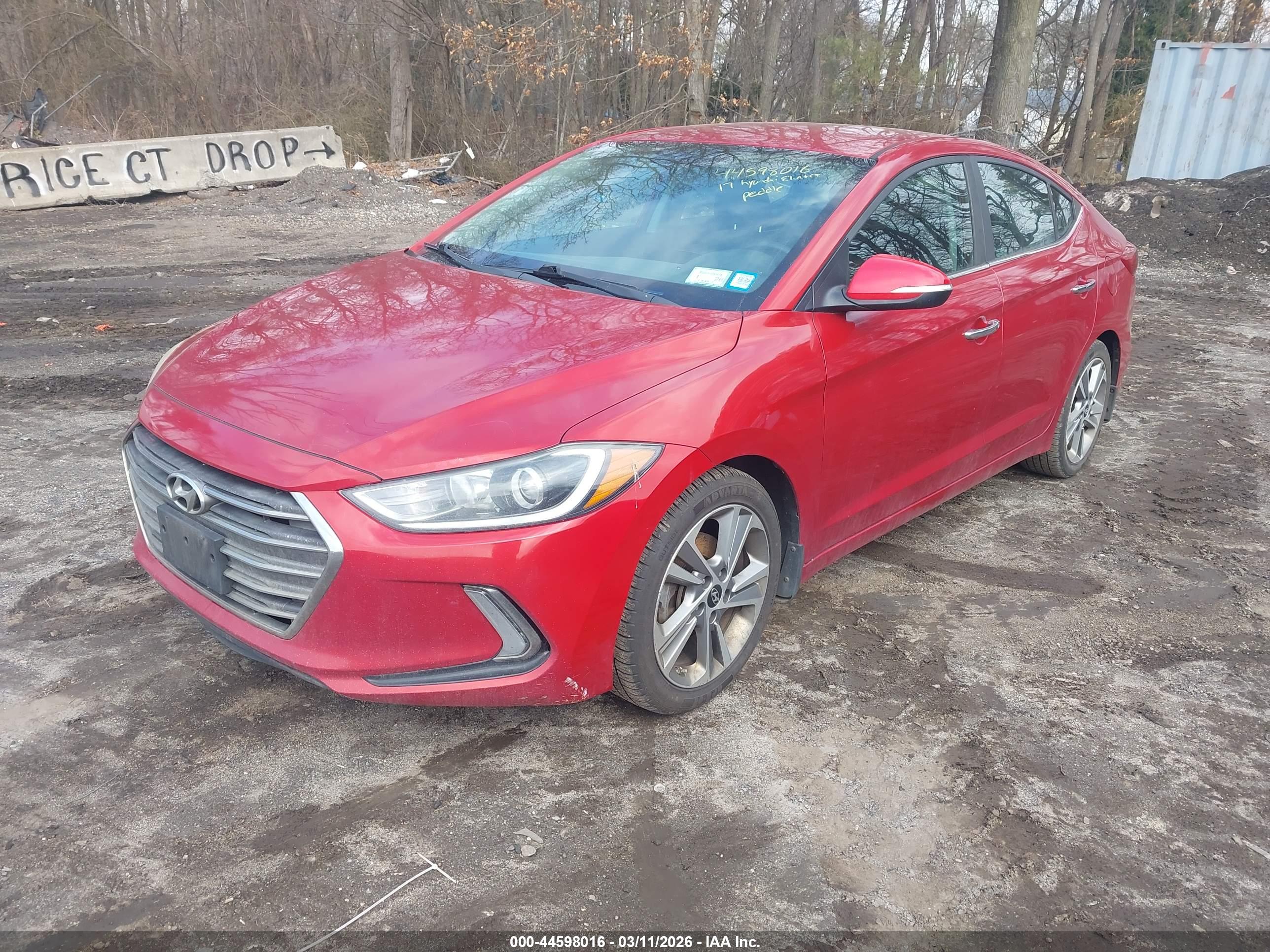 HYUNDAI ELANTRA image 2