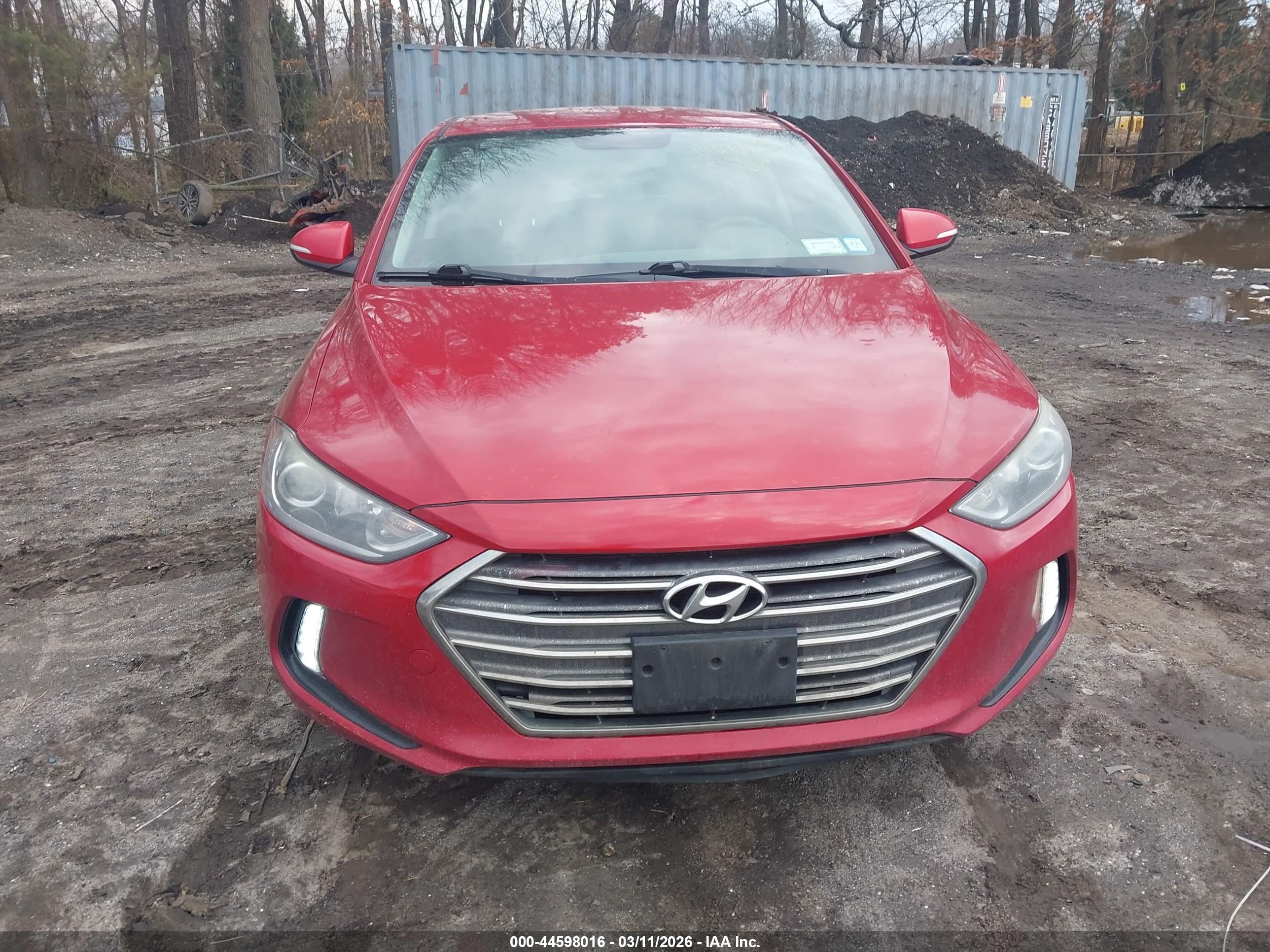 HYUNDAI ELANTRA image 6
