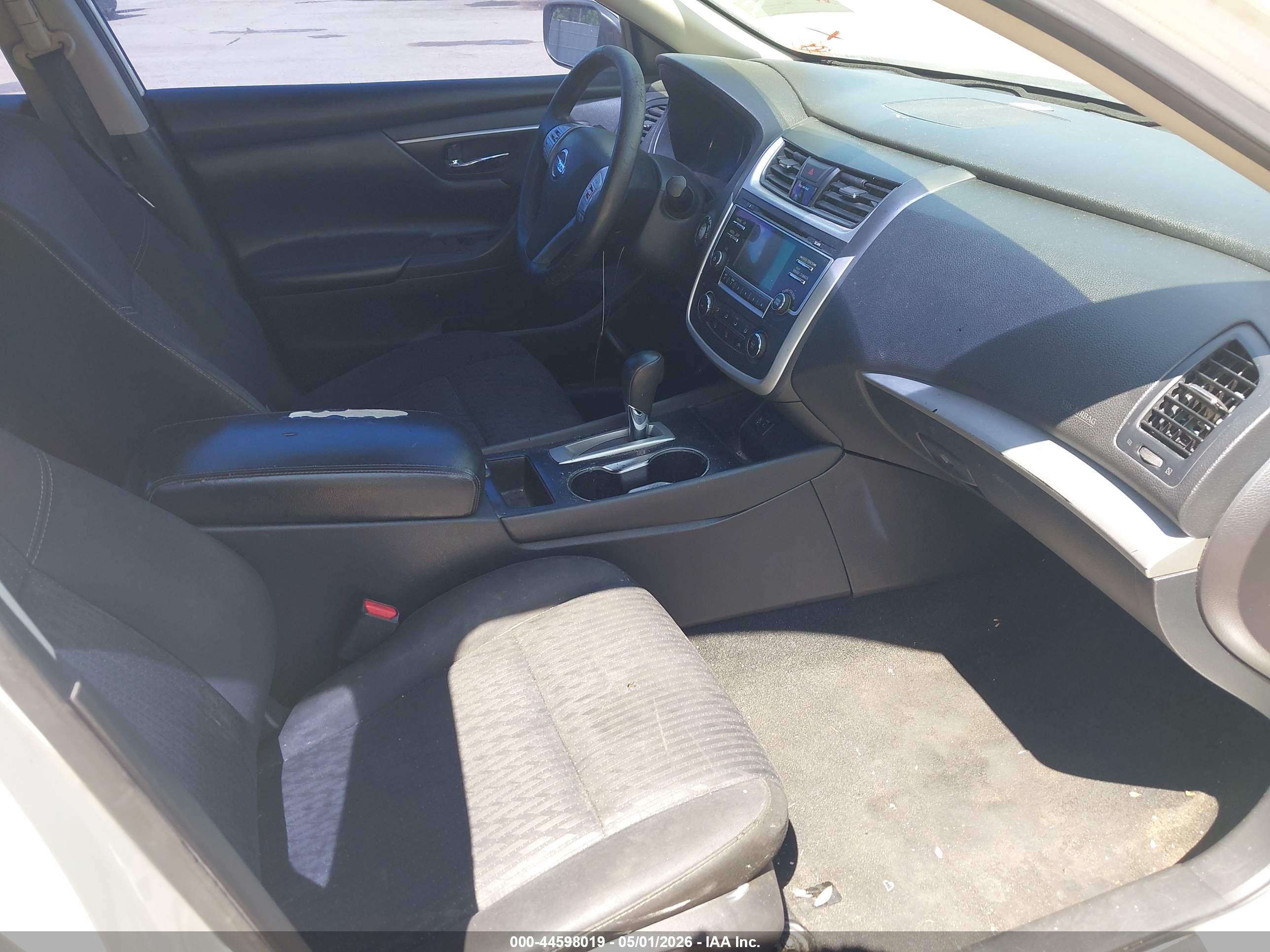 NISSAN ALTIMA image 5