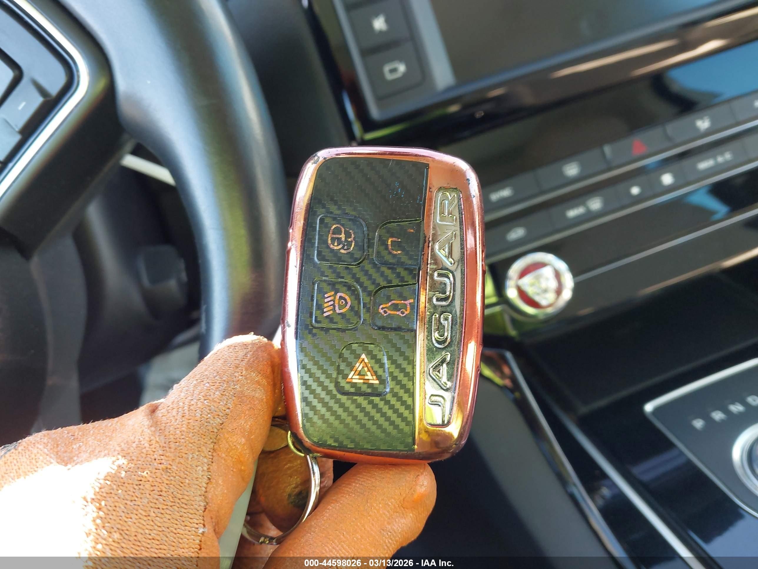 JAGUAR XE image 11