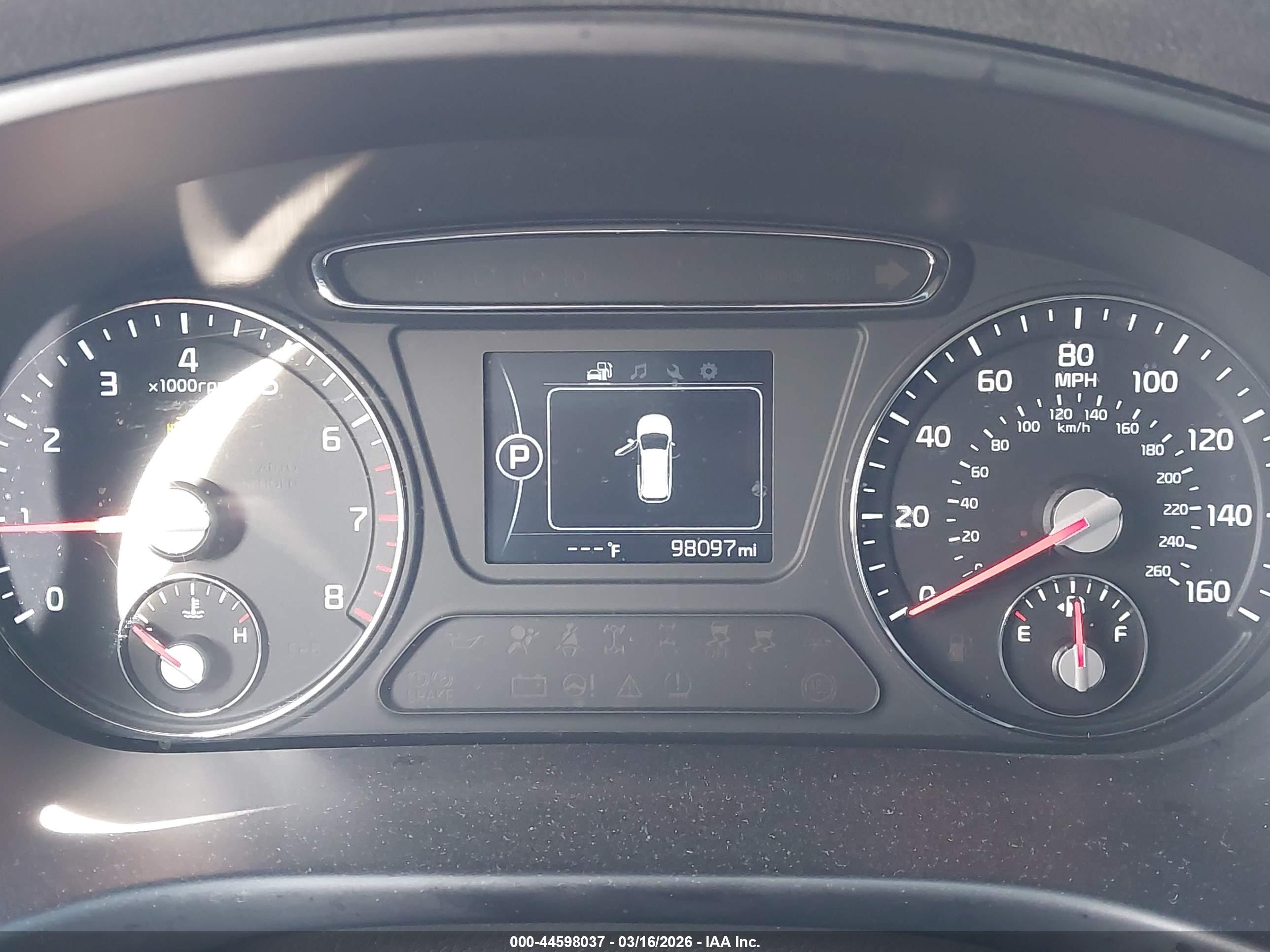 KIA SORENTO image 7