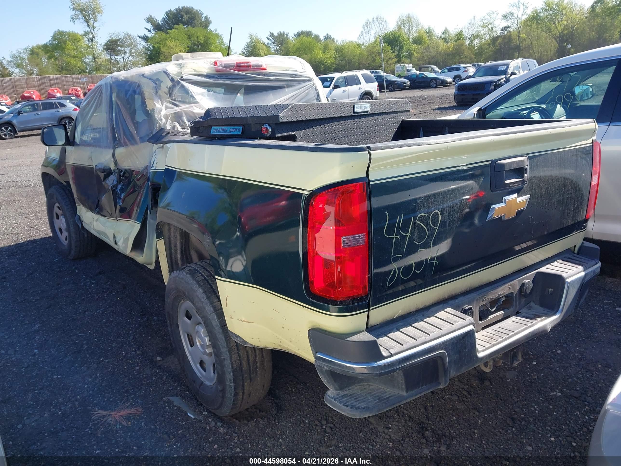 CHEVROLET COLORADO image 3