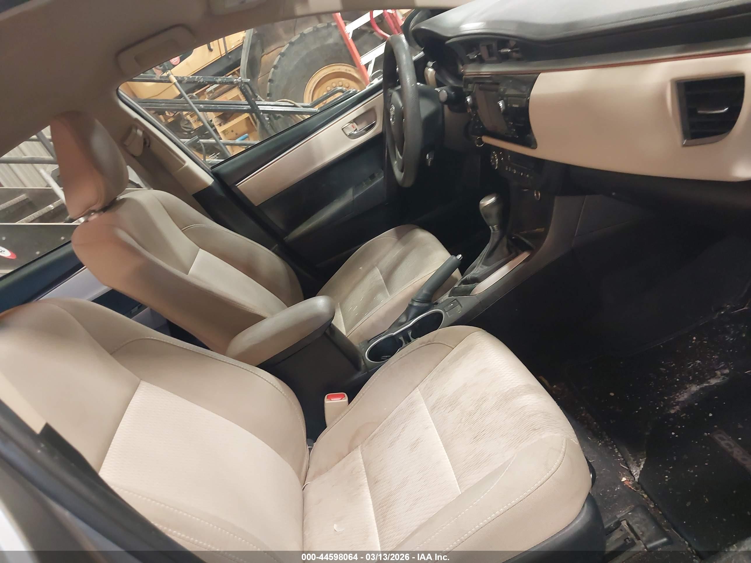 TOYOTA COROLLA image 5
