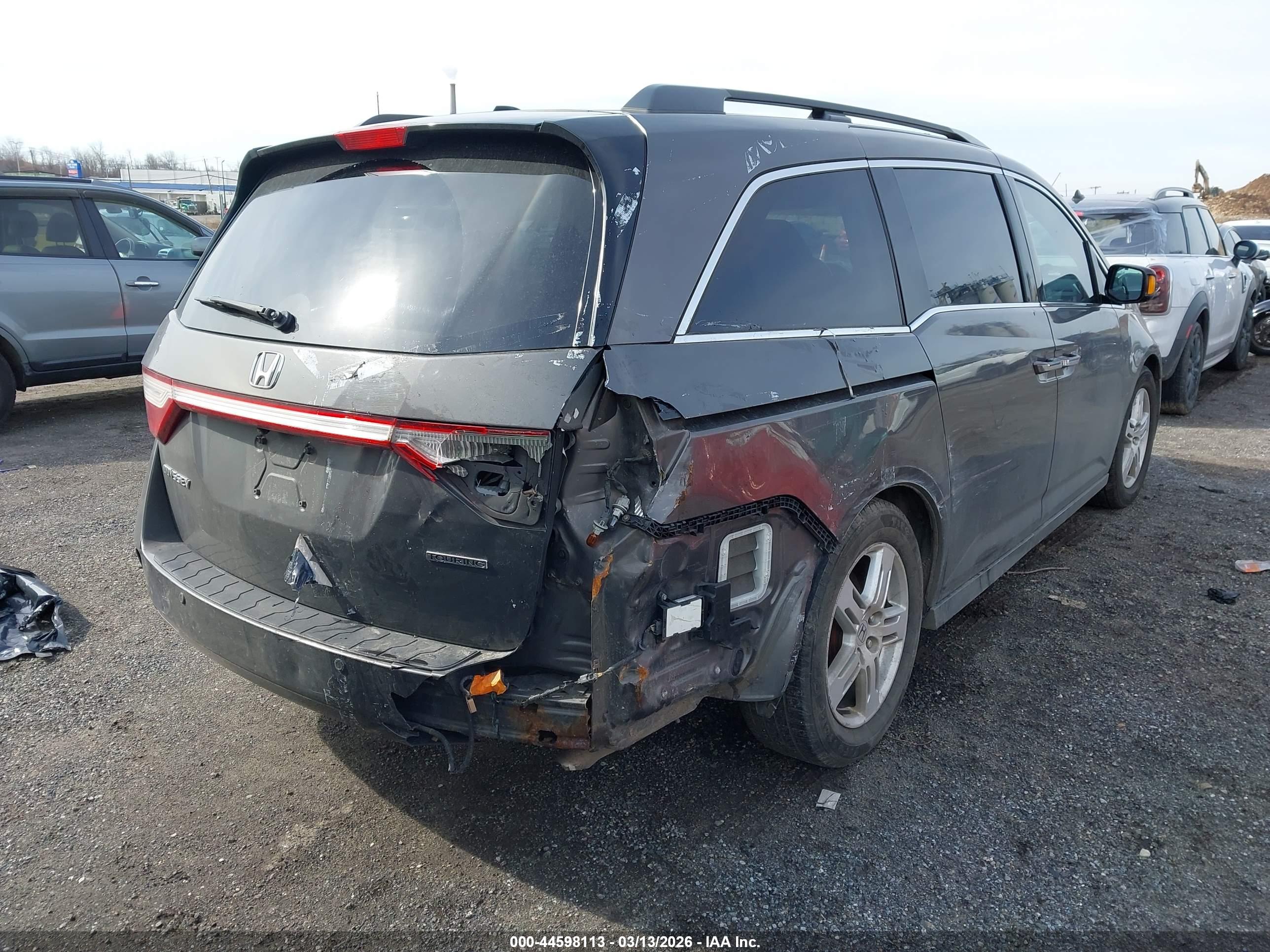 HONDA ODYSSEY image 6