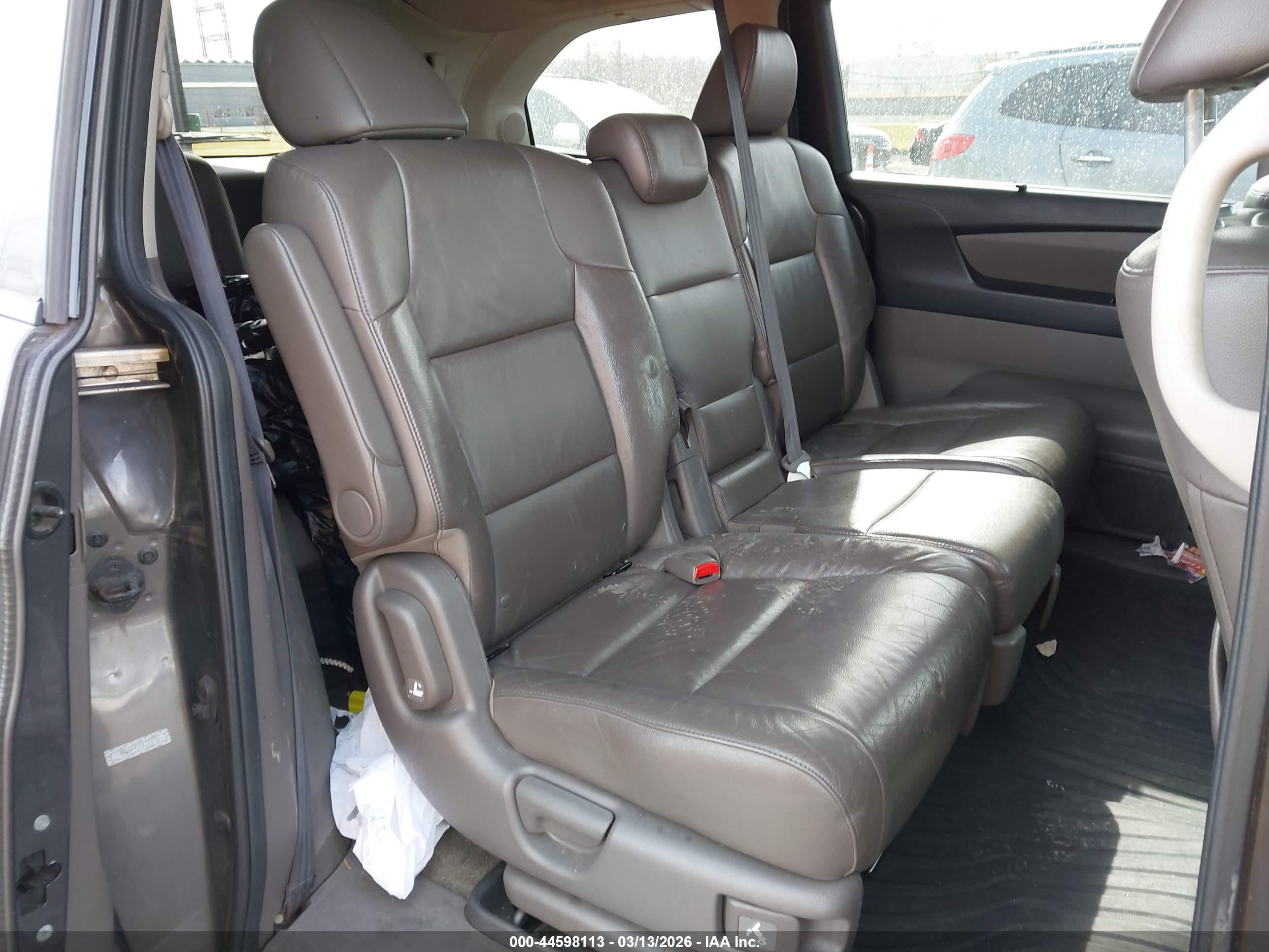 HONDA ODYSSEY image 8