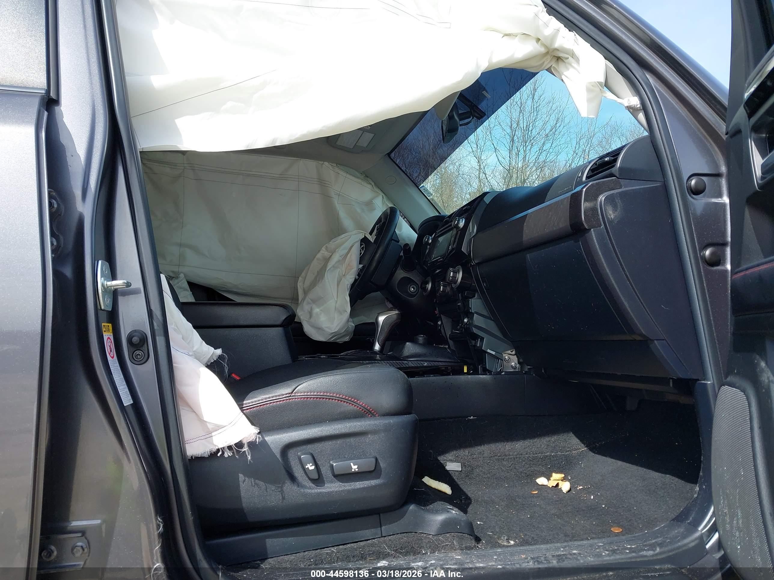 TOYOTA 4RUNNER image 5