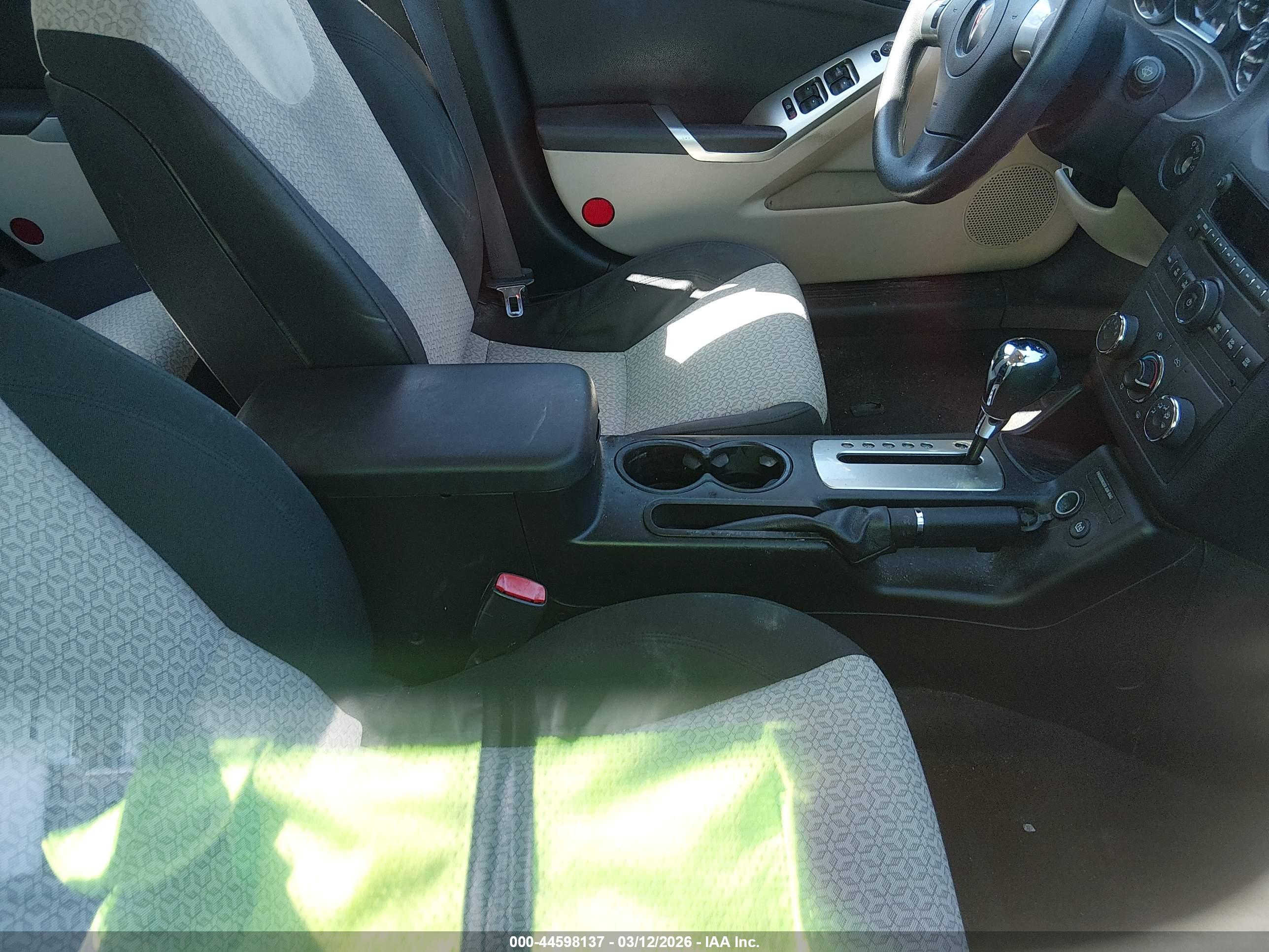 PONTIAC G6 image 5