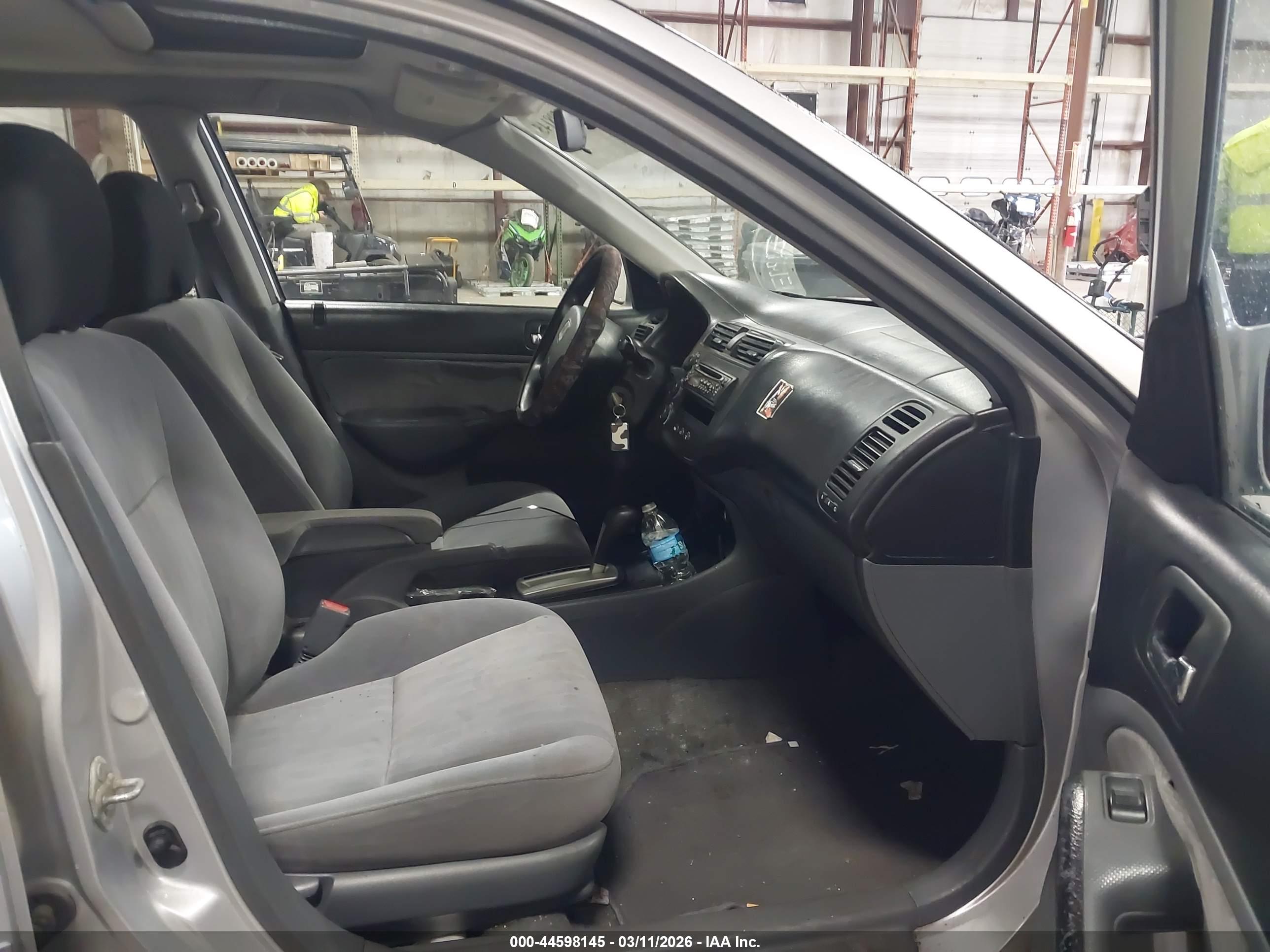 HONDA CIVIC image 5