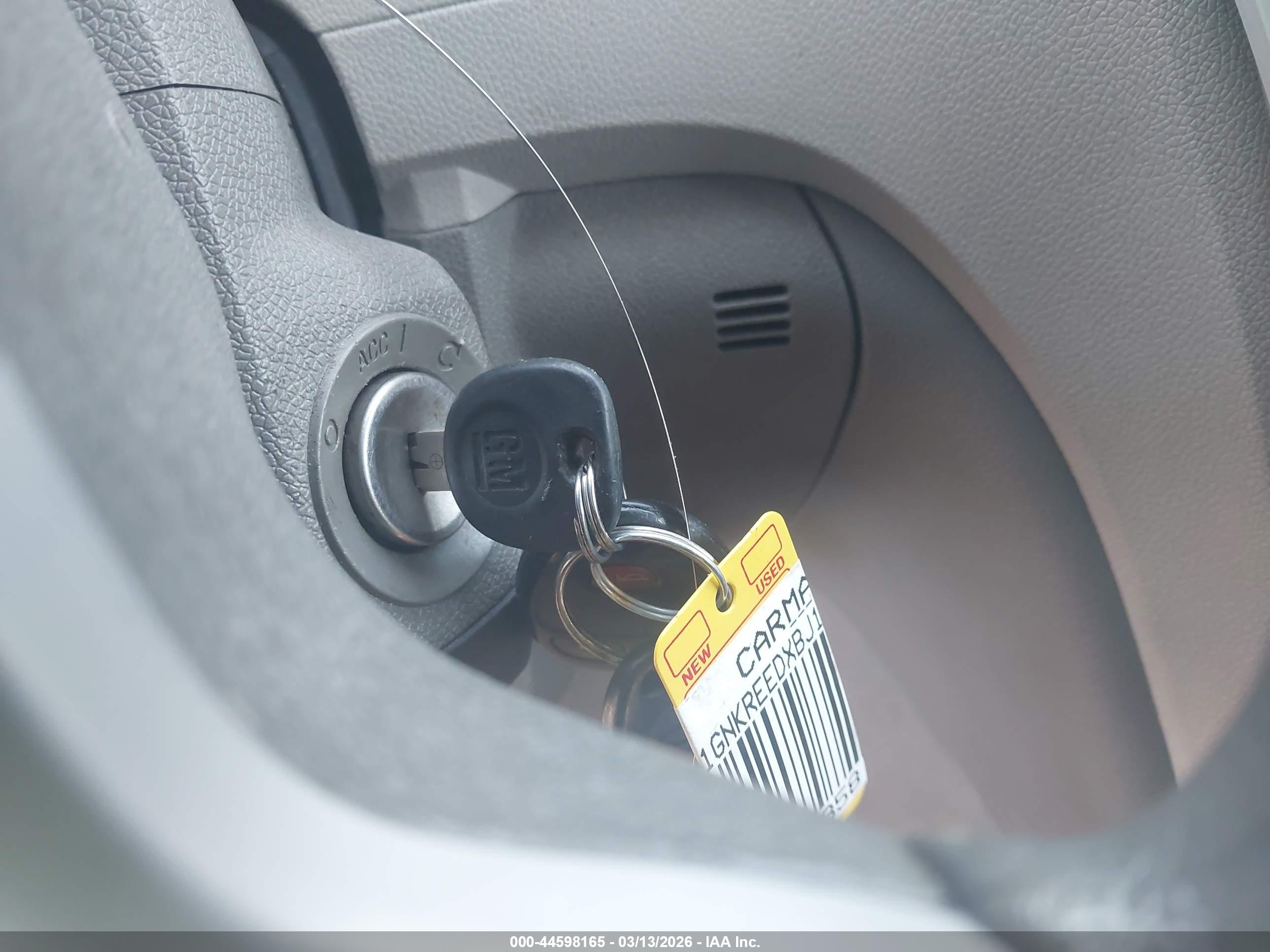 CHEVROLET TRAVERSE image 11