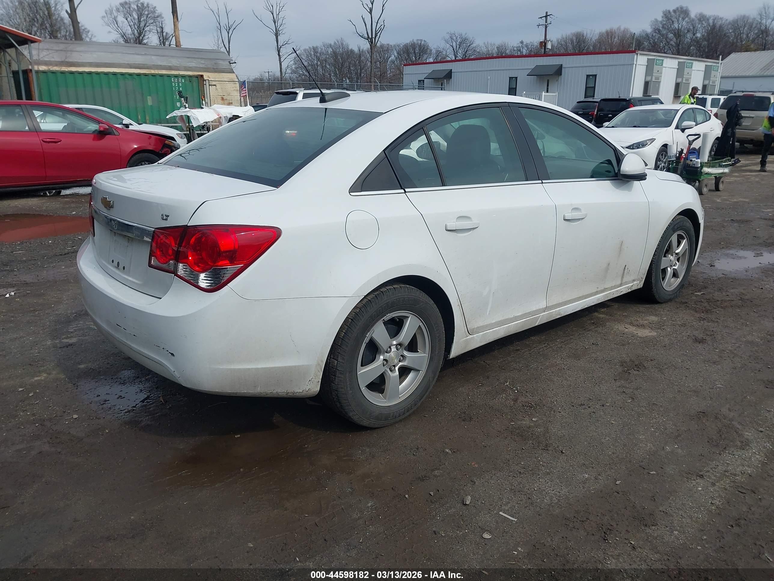 CHEVROLET CRUZE image 4