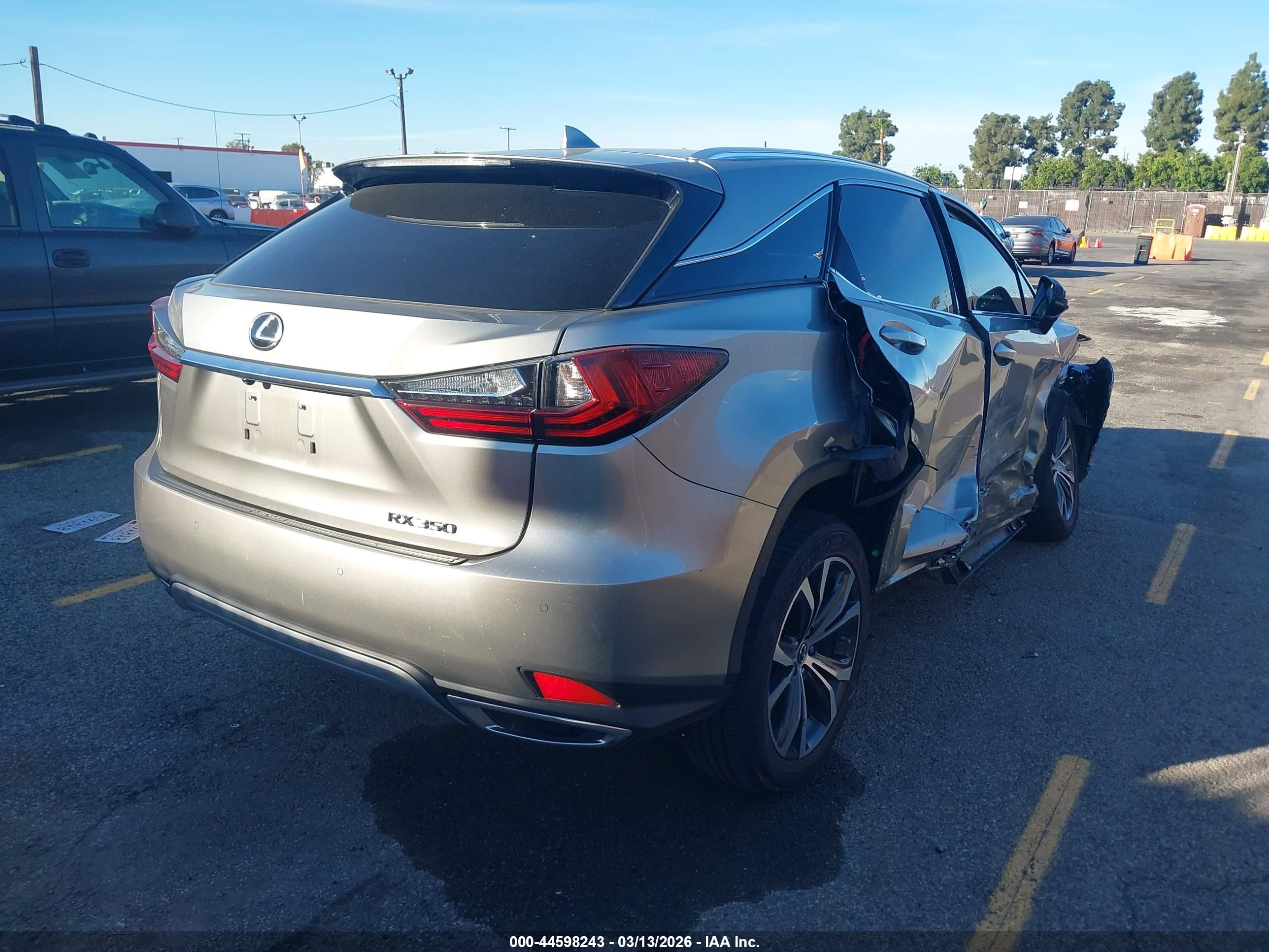 LEXUS RX image 4