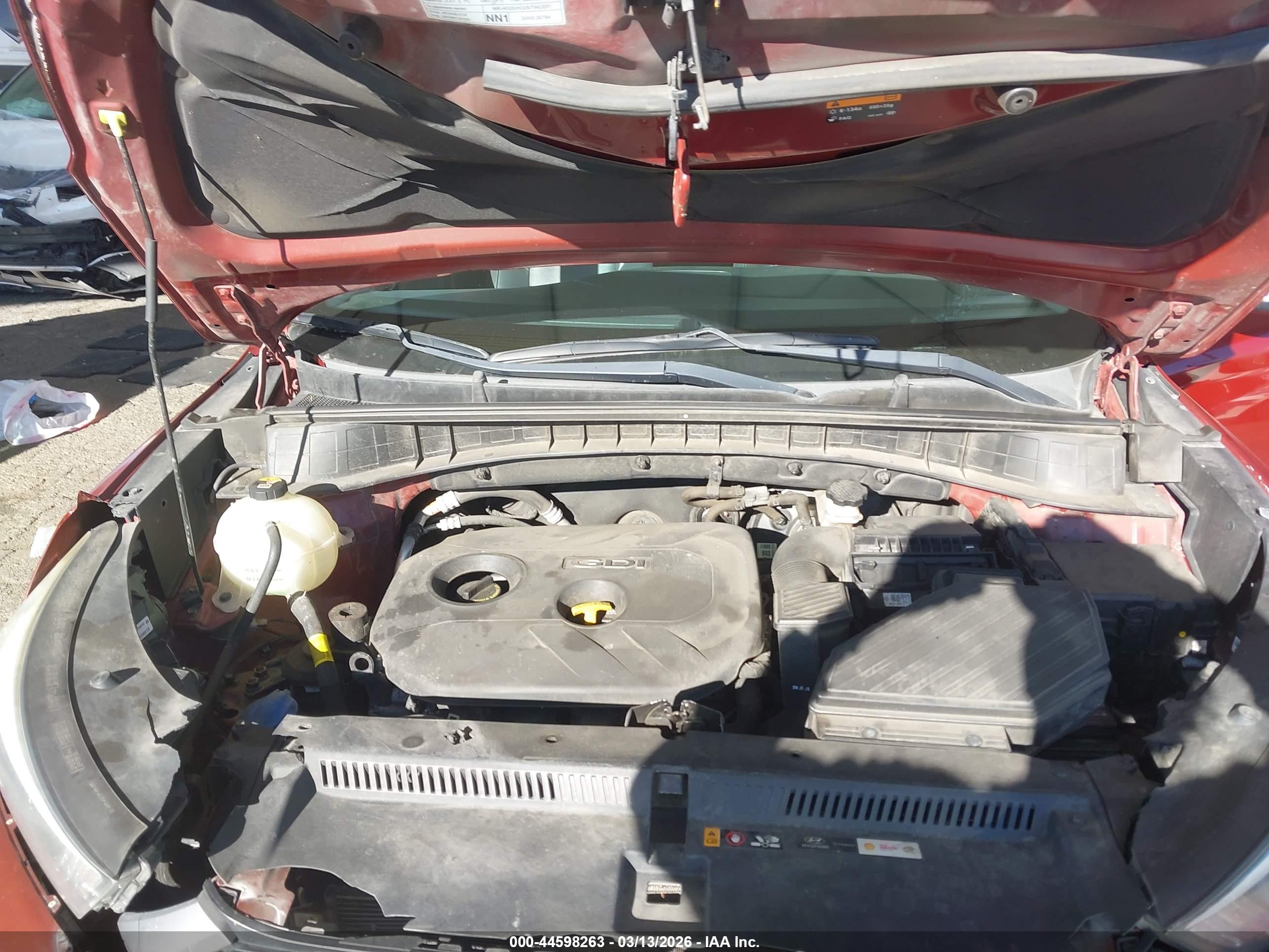 HYUNDAI TUCSON image 10