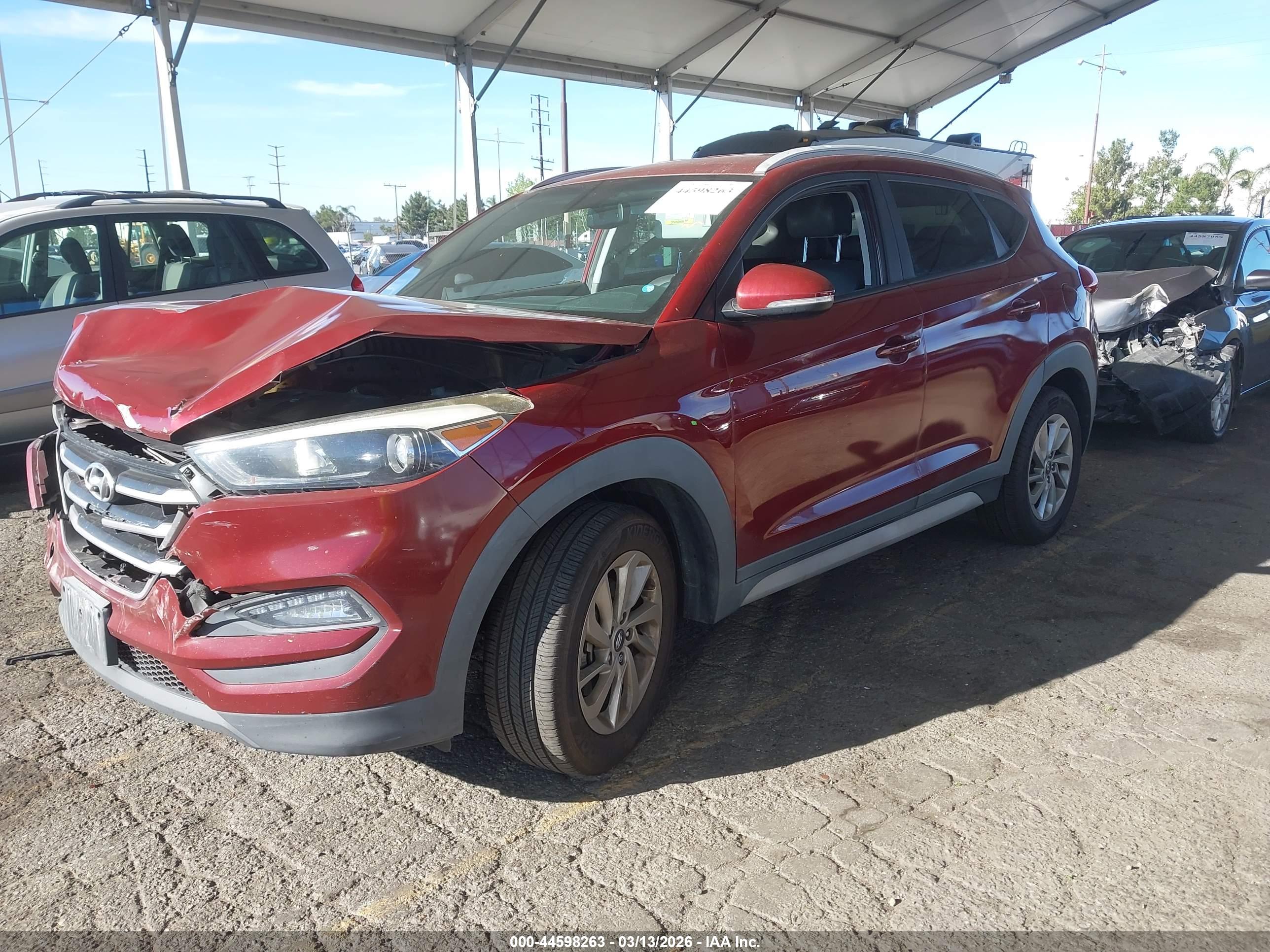 HYUNDAI TUCSON image 2