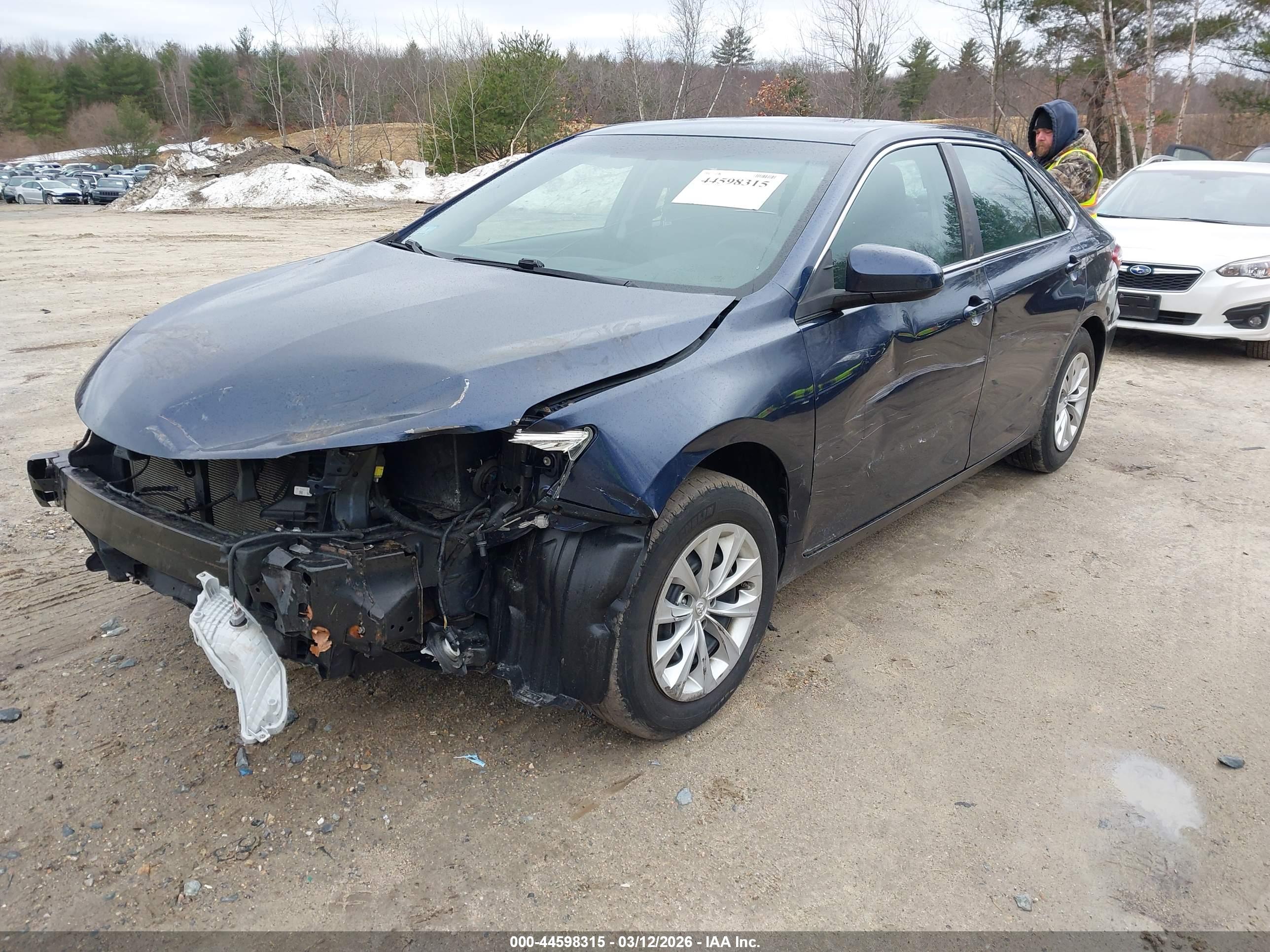 TOYOTA CAMRY image 2