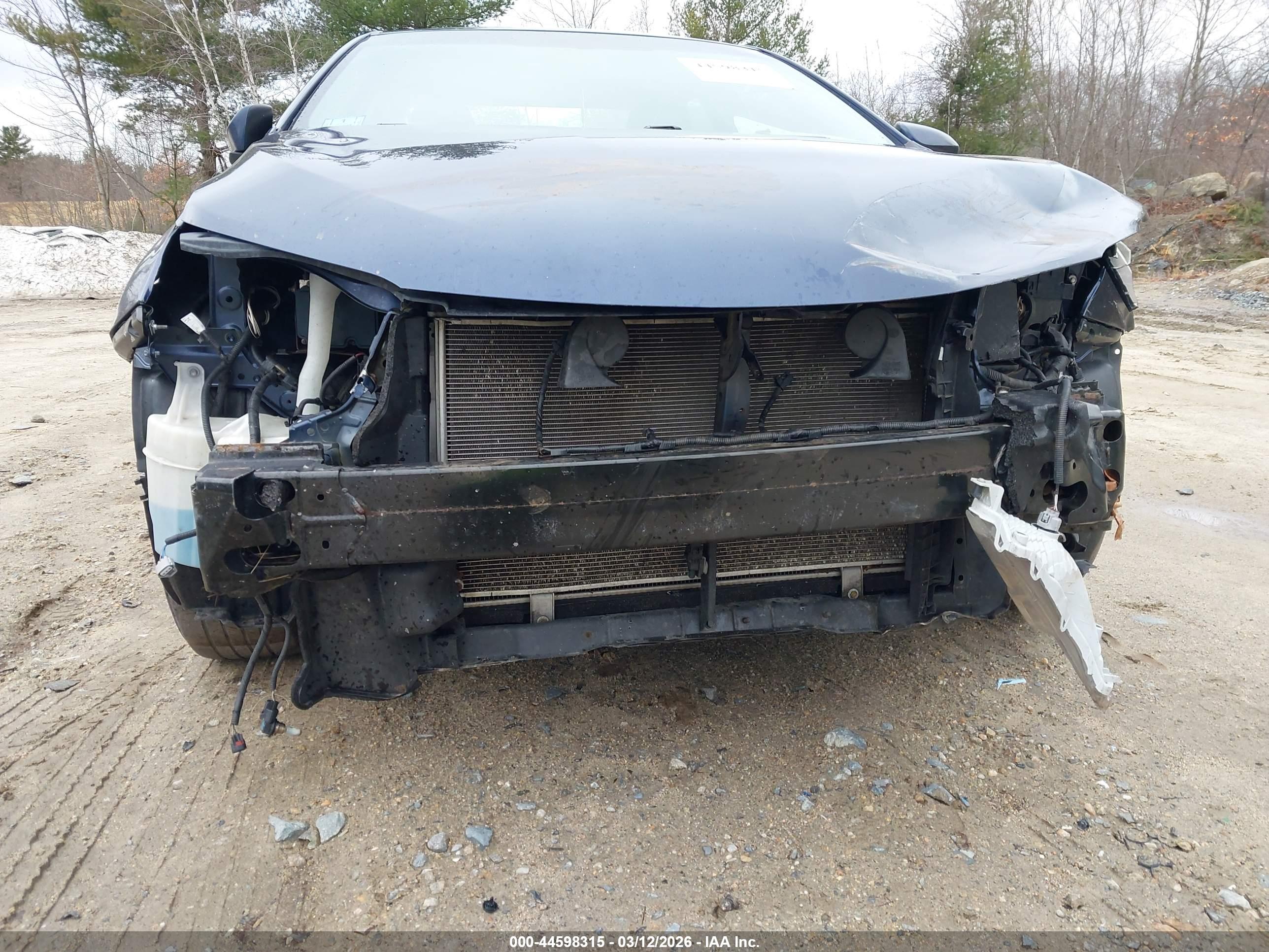 TOYOTA CAMRY image 6