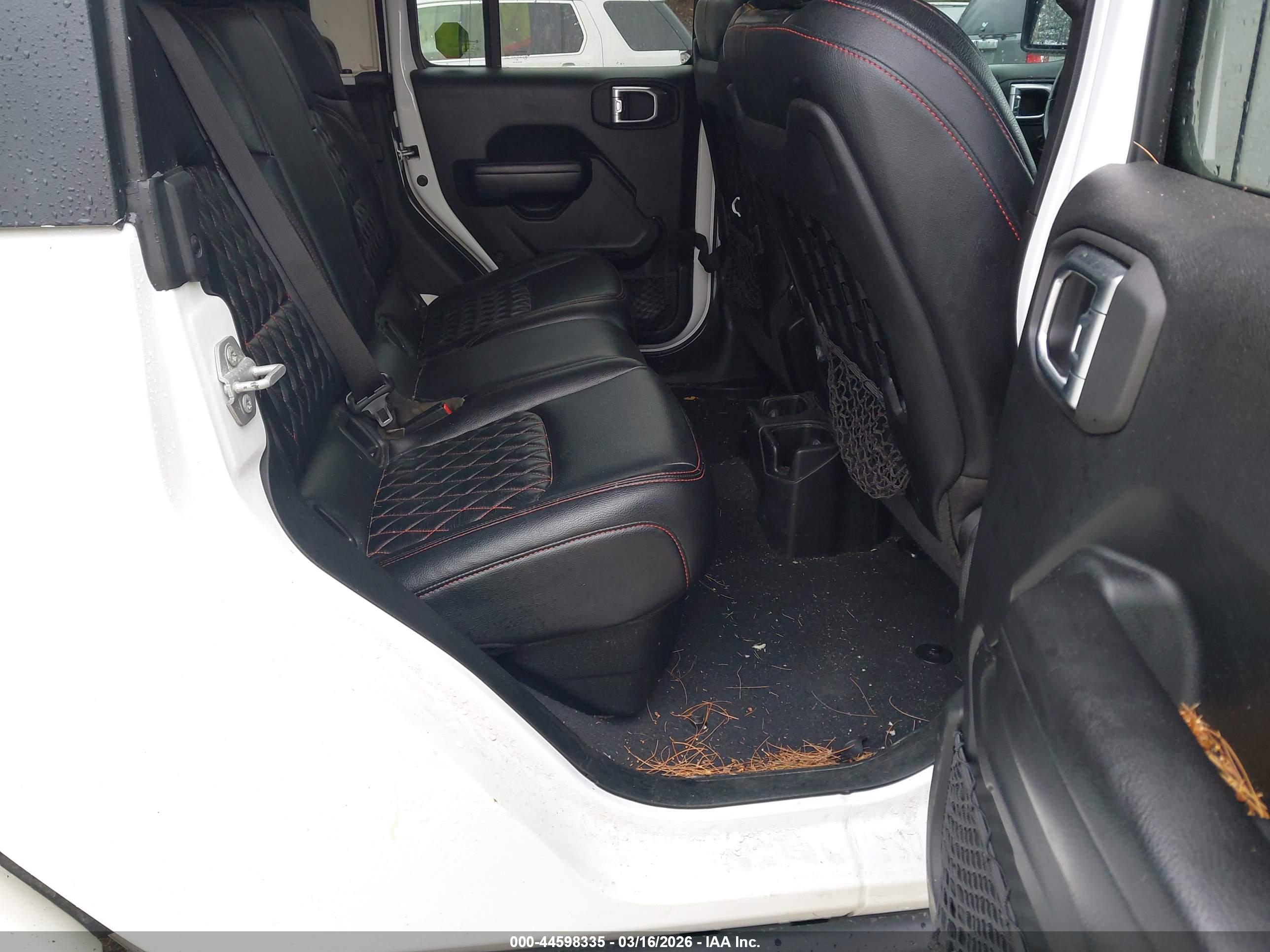 JEEP GLADIATOR image 8