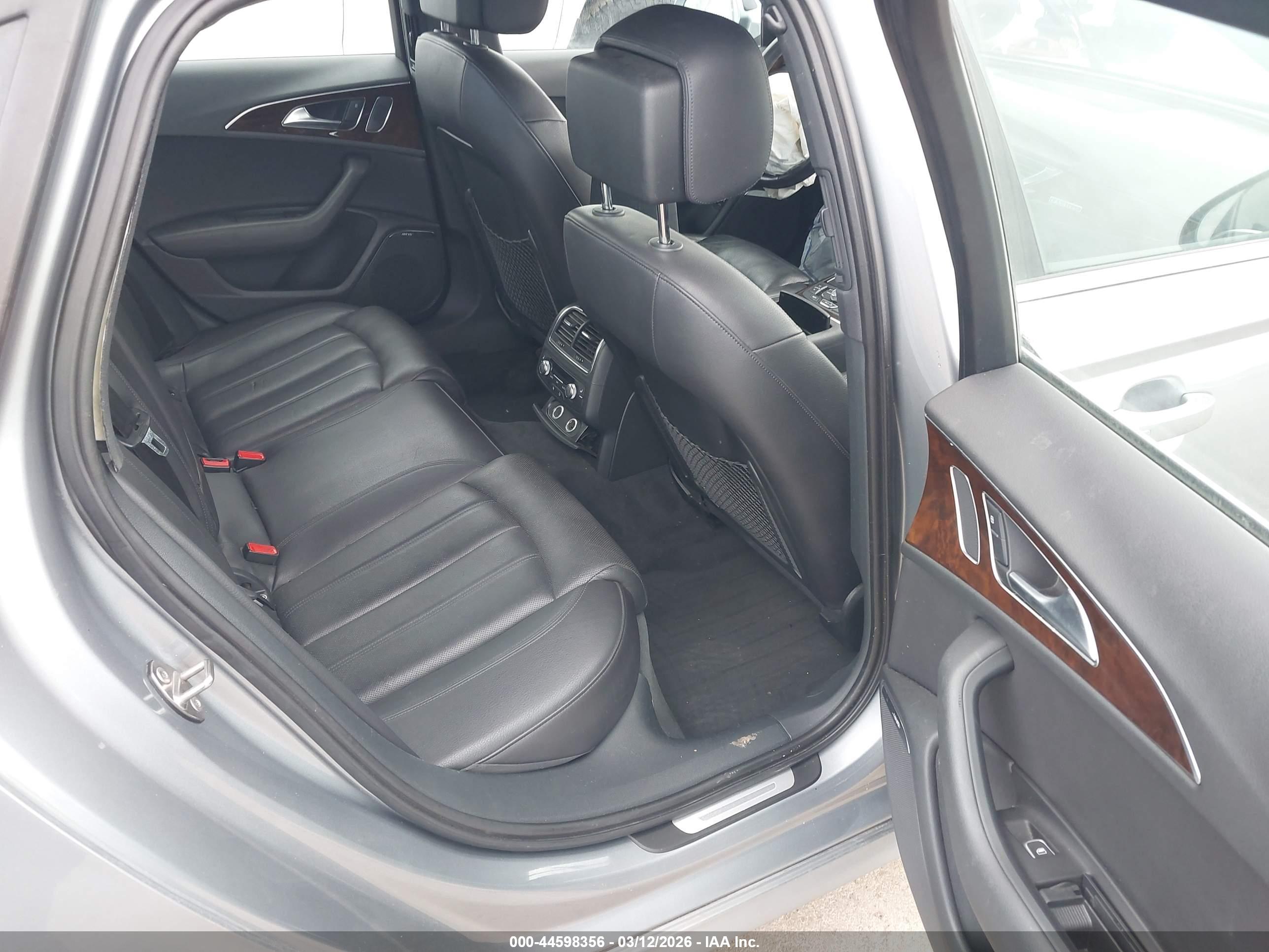 AUDI A6 image 8
