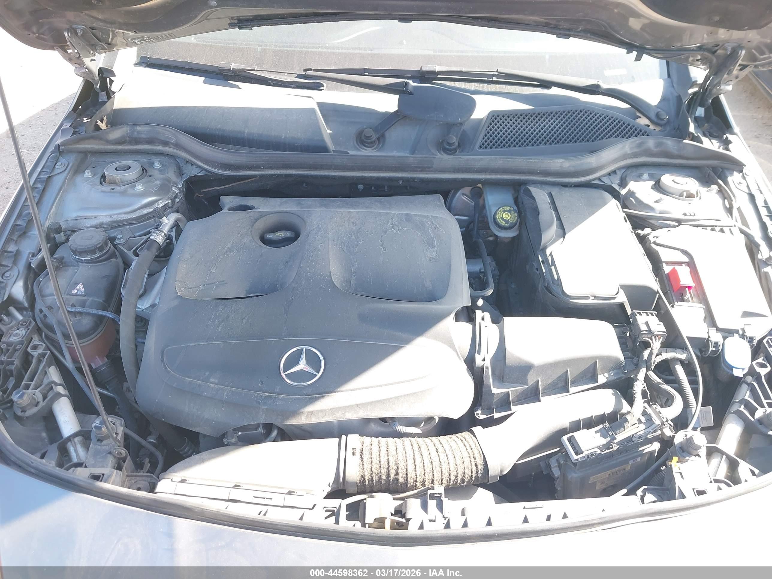 MERCEDES-BENZ CLA image 10