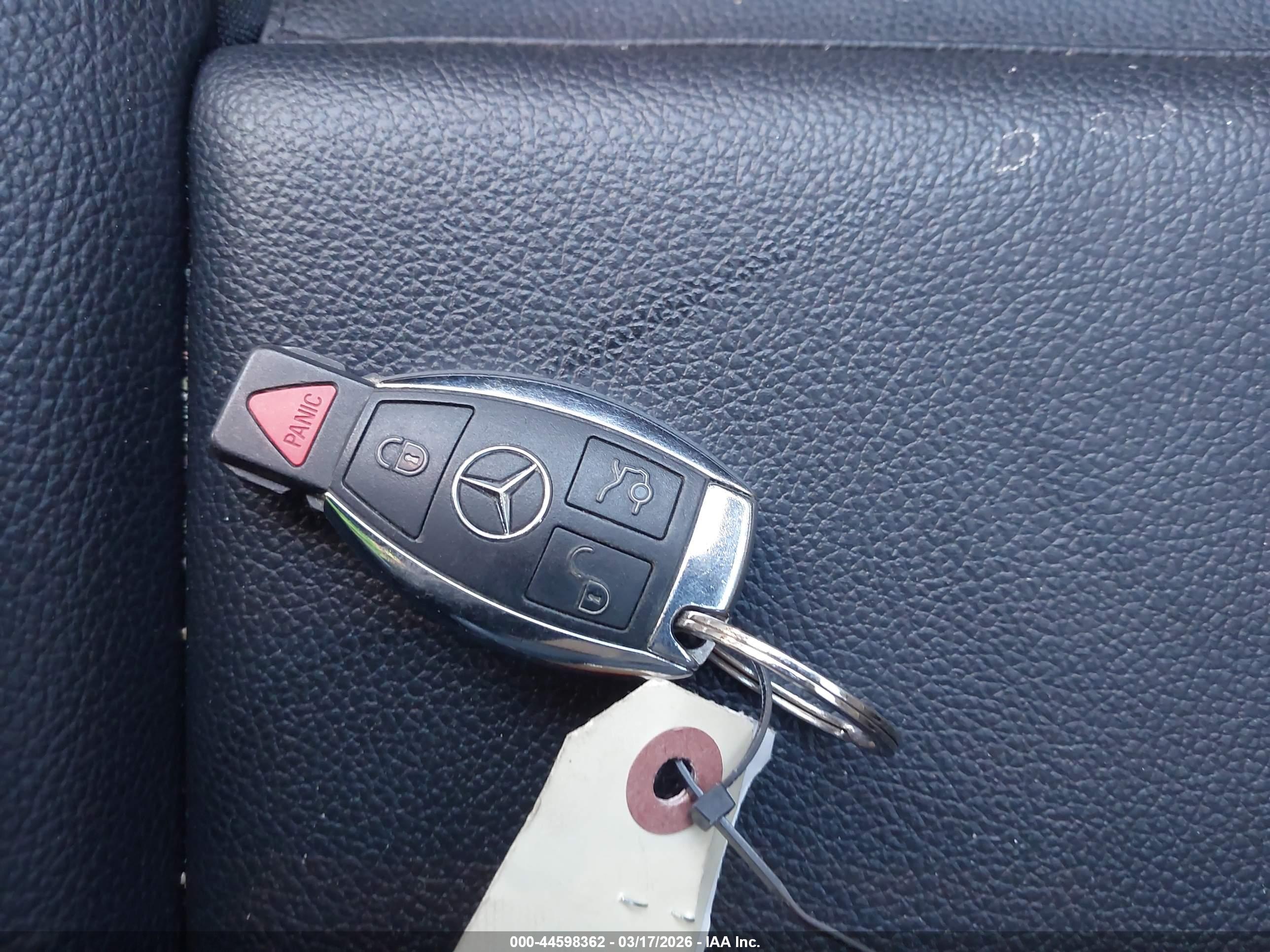 MERCEDES-BENZ CLA image 11
