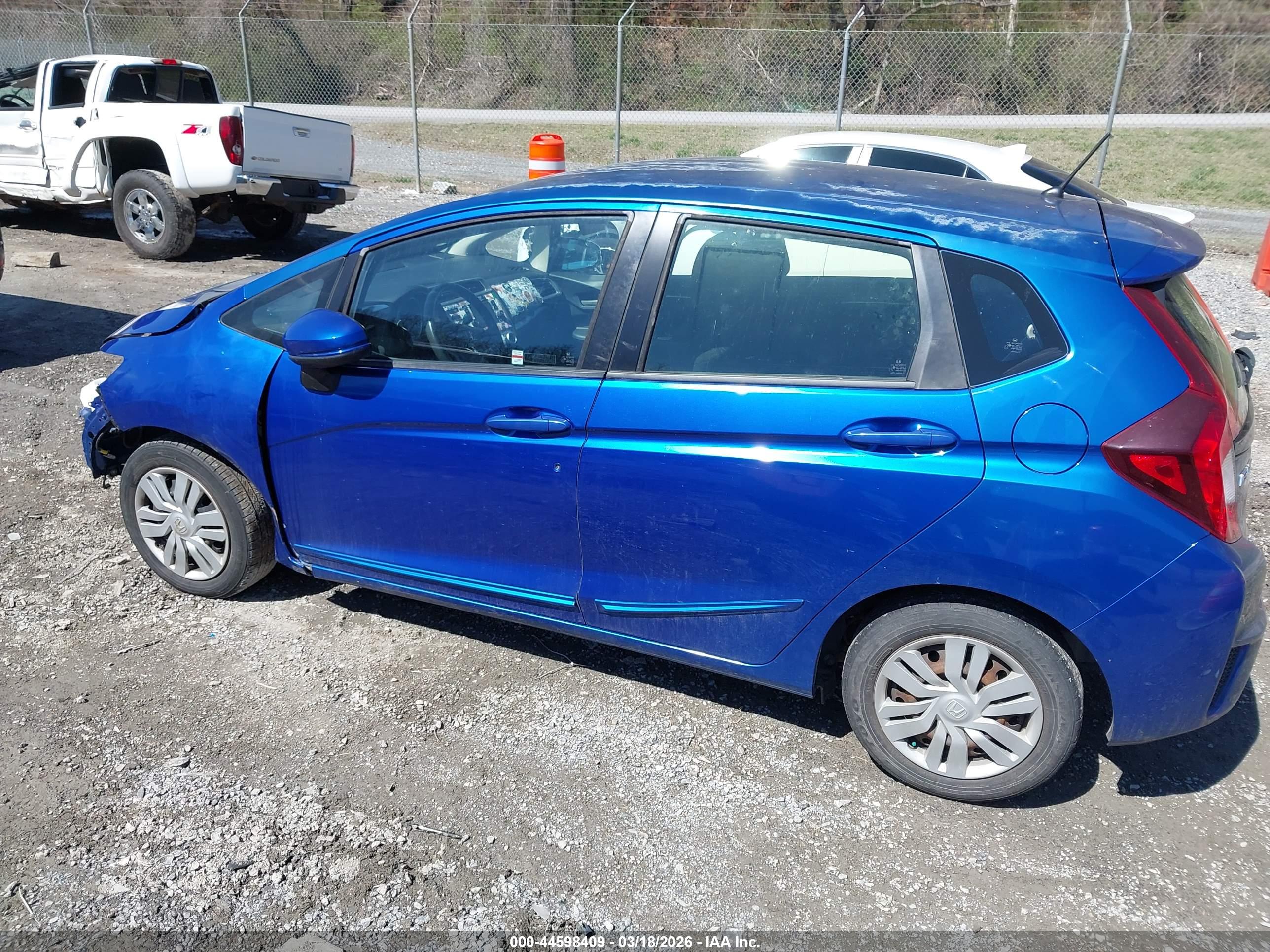 HONDA FIT image 3