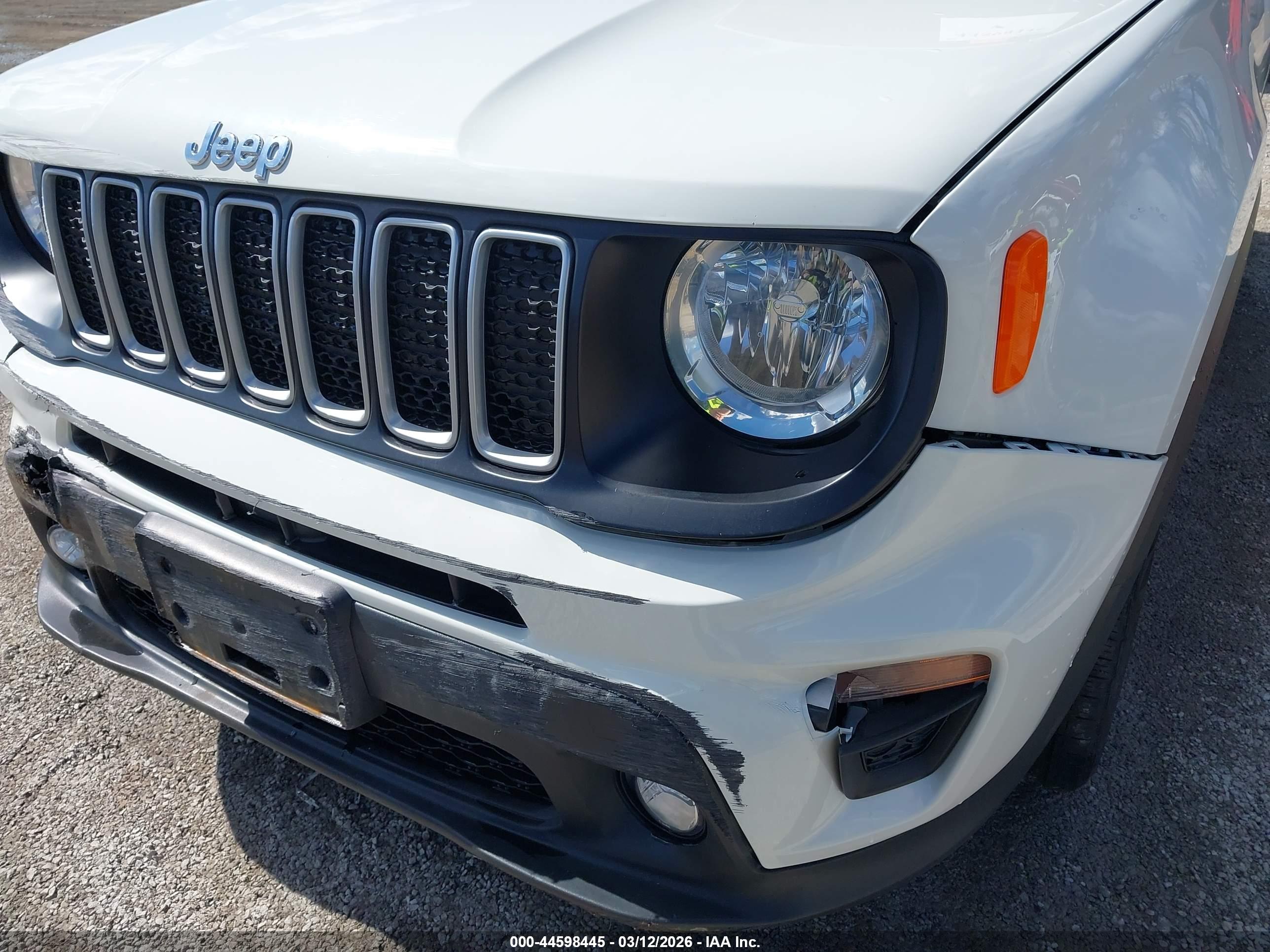 JEEP RENEGADE image 6