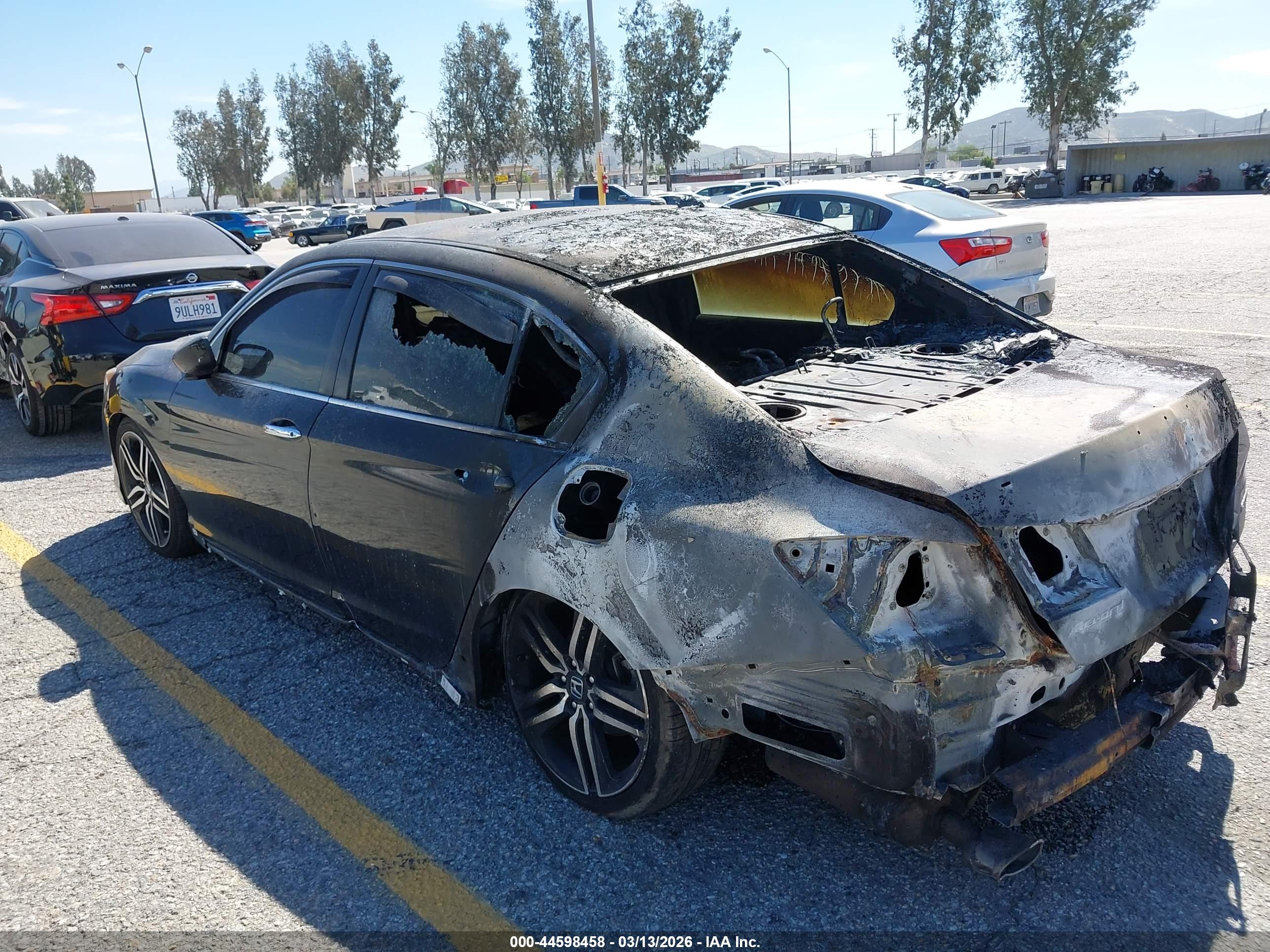 HONDA ACCORD image 3