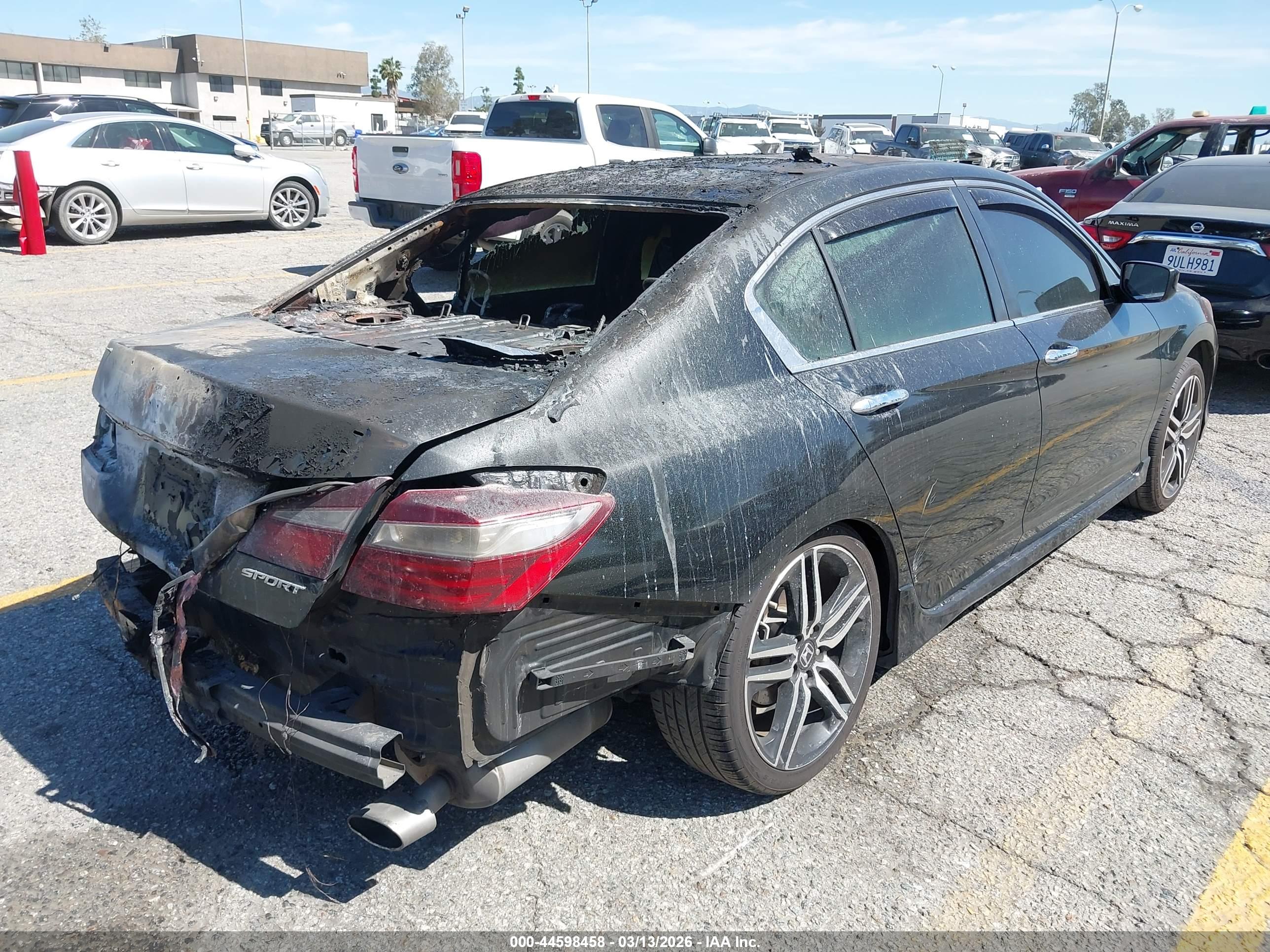 HONDA ACCORD image 4