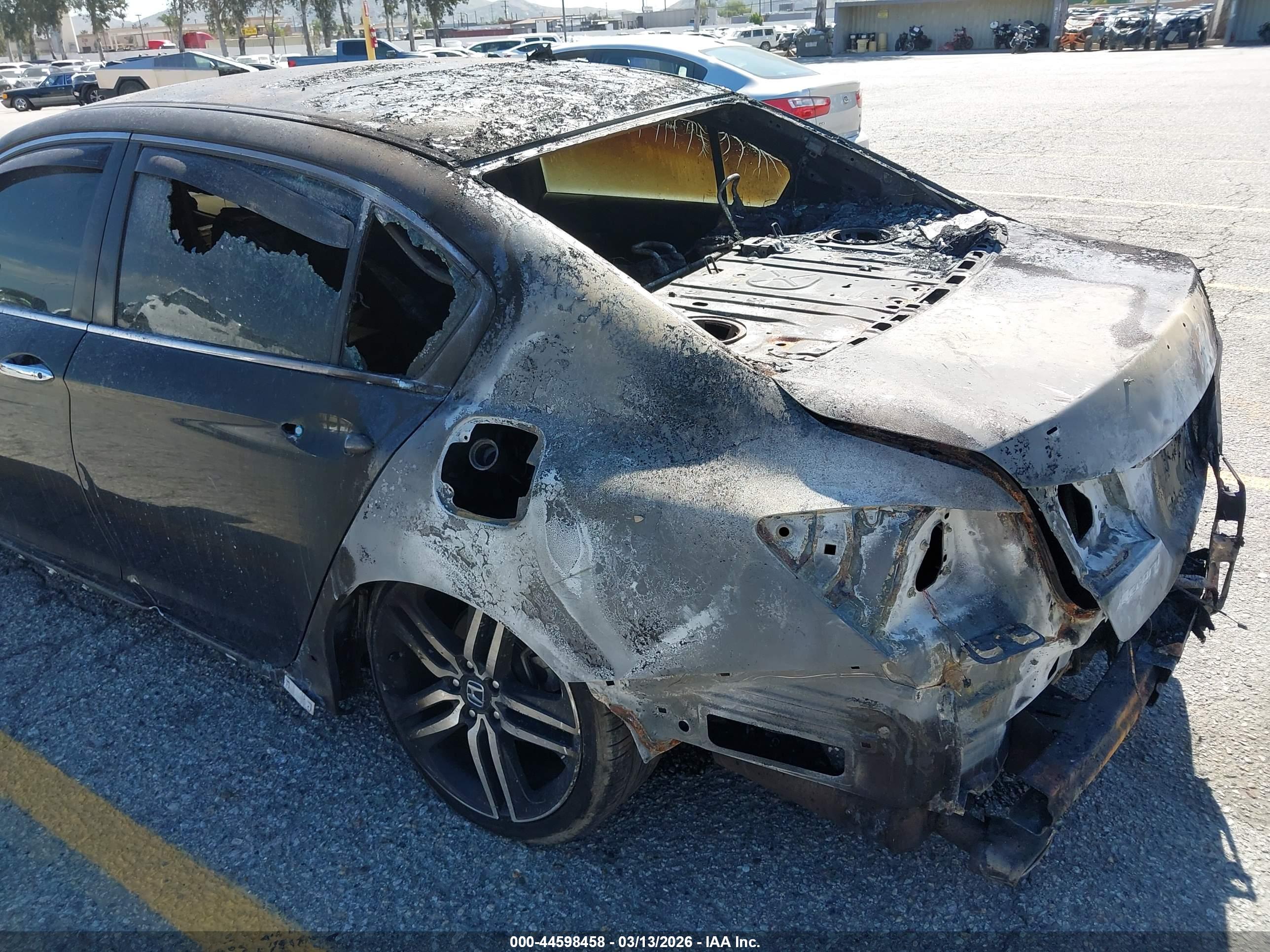 HONDA ACCORD image 6