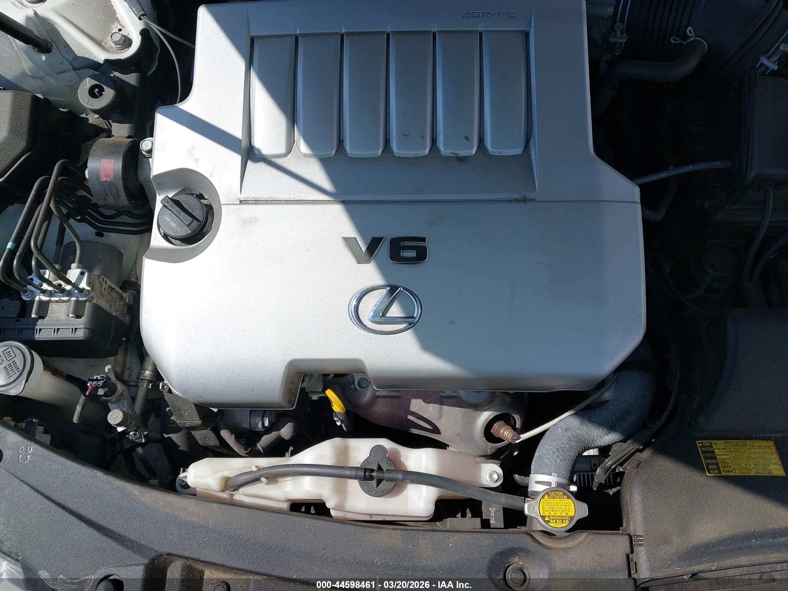 LEXUS ES image 10