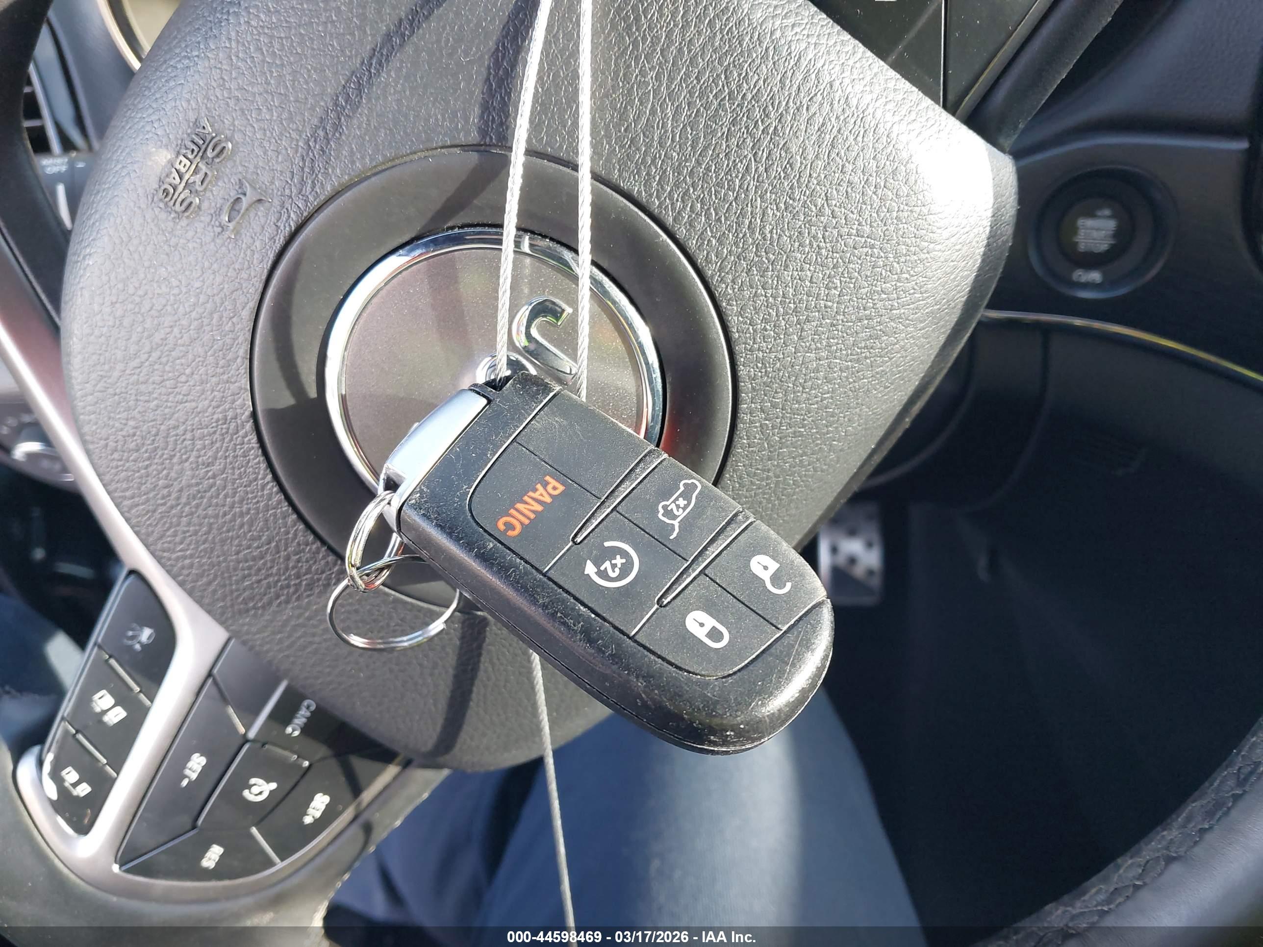 JEEP GRAND image 11
