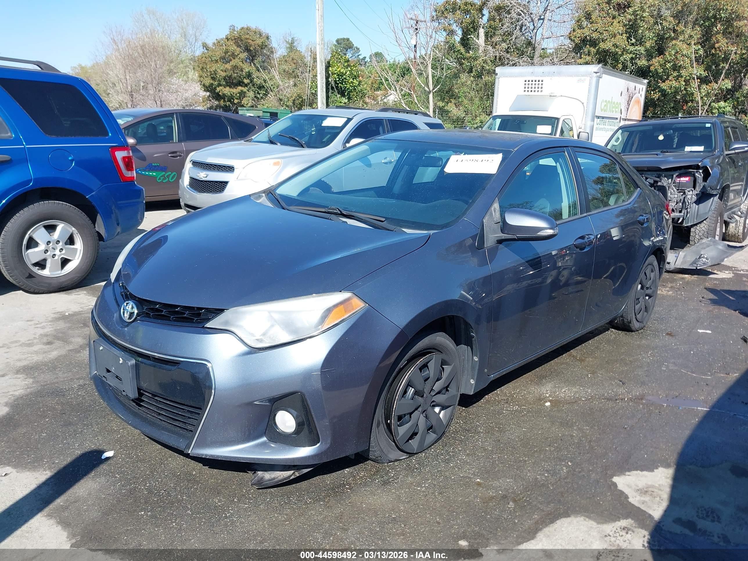 TOYOTA COROLLA image 2