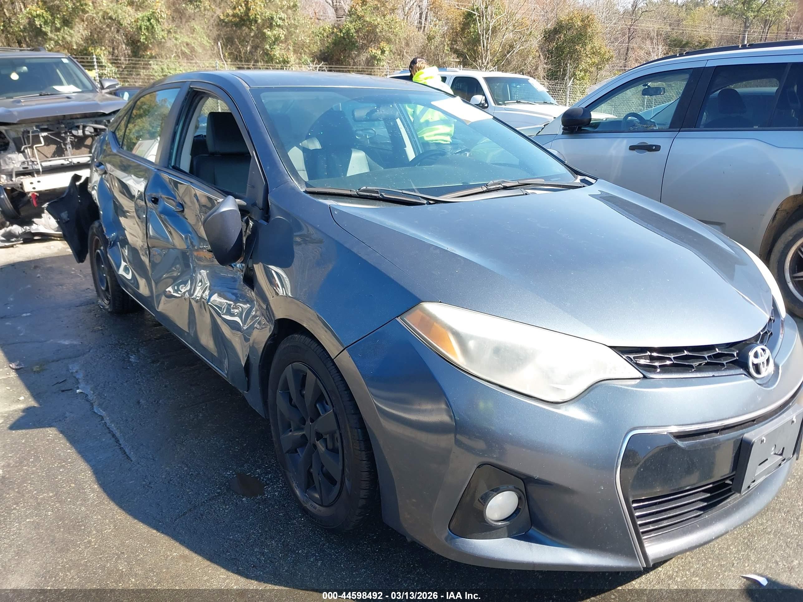 TOYOTA COROLLA image 6