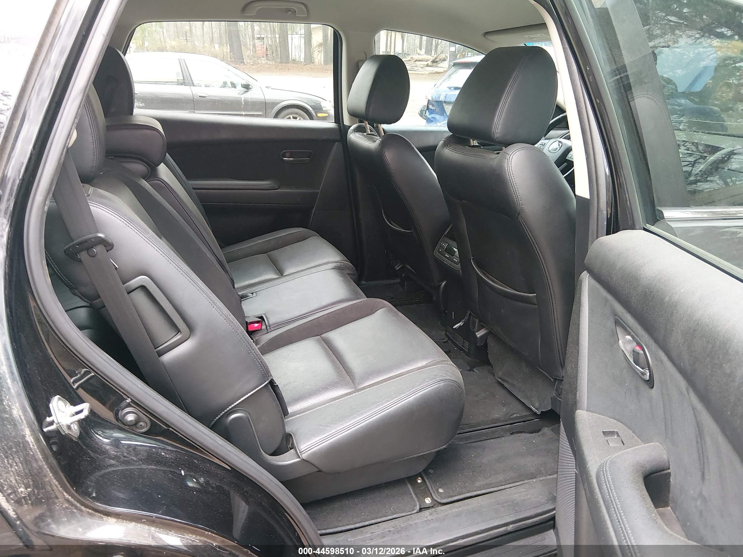 MAZDA CX-9 image 8