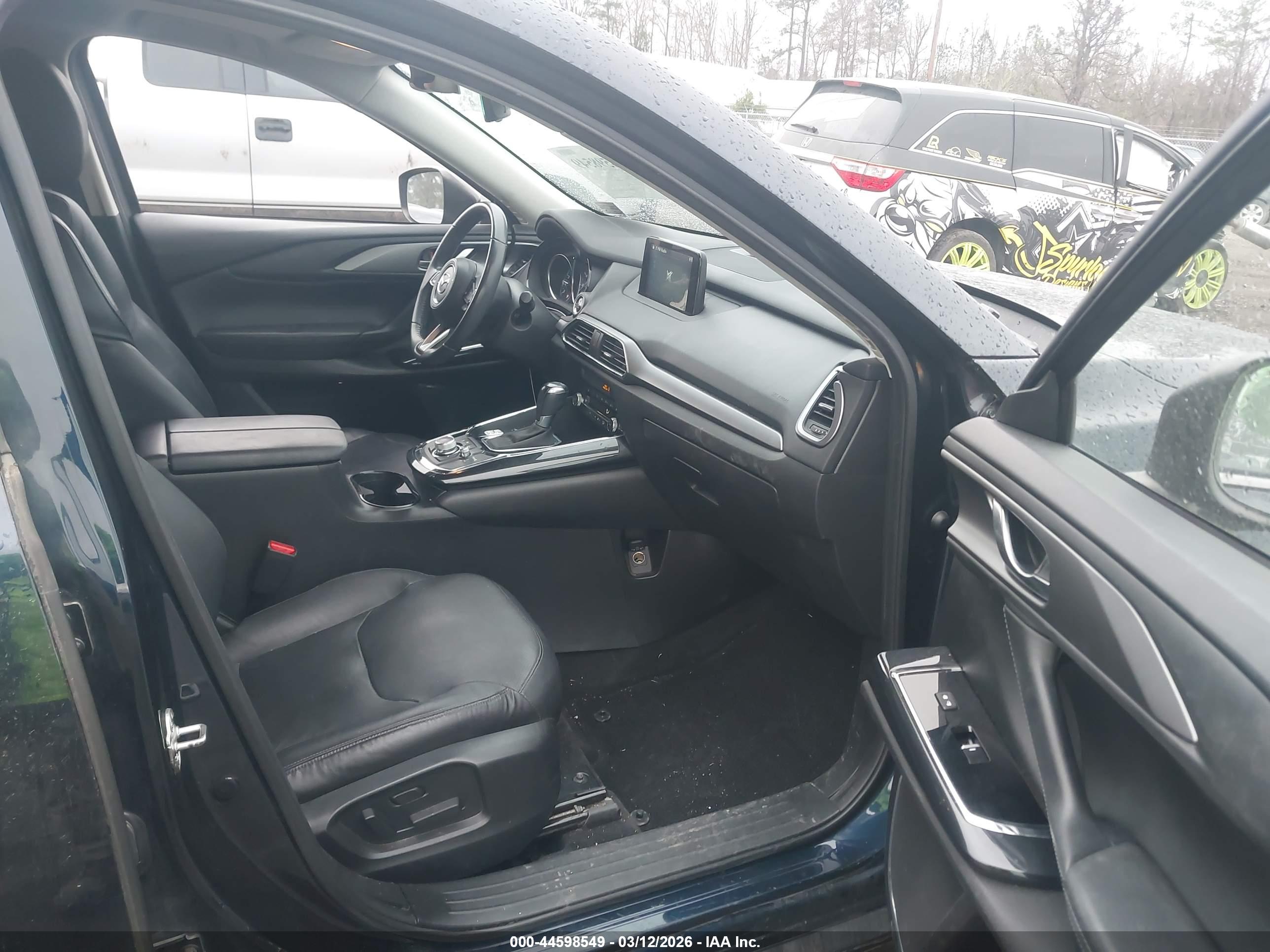 MAZDA CX-9 image 5