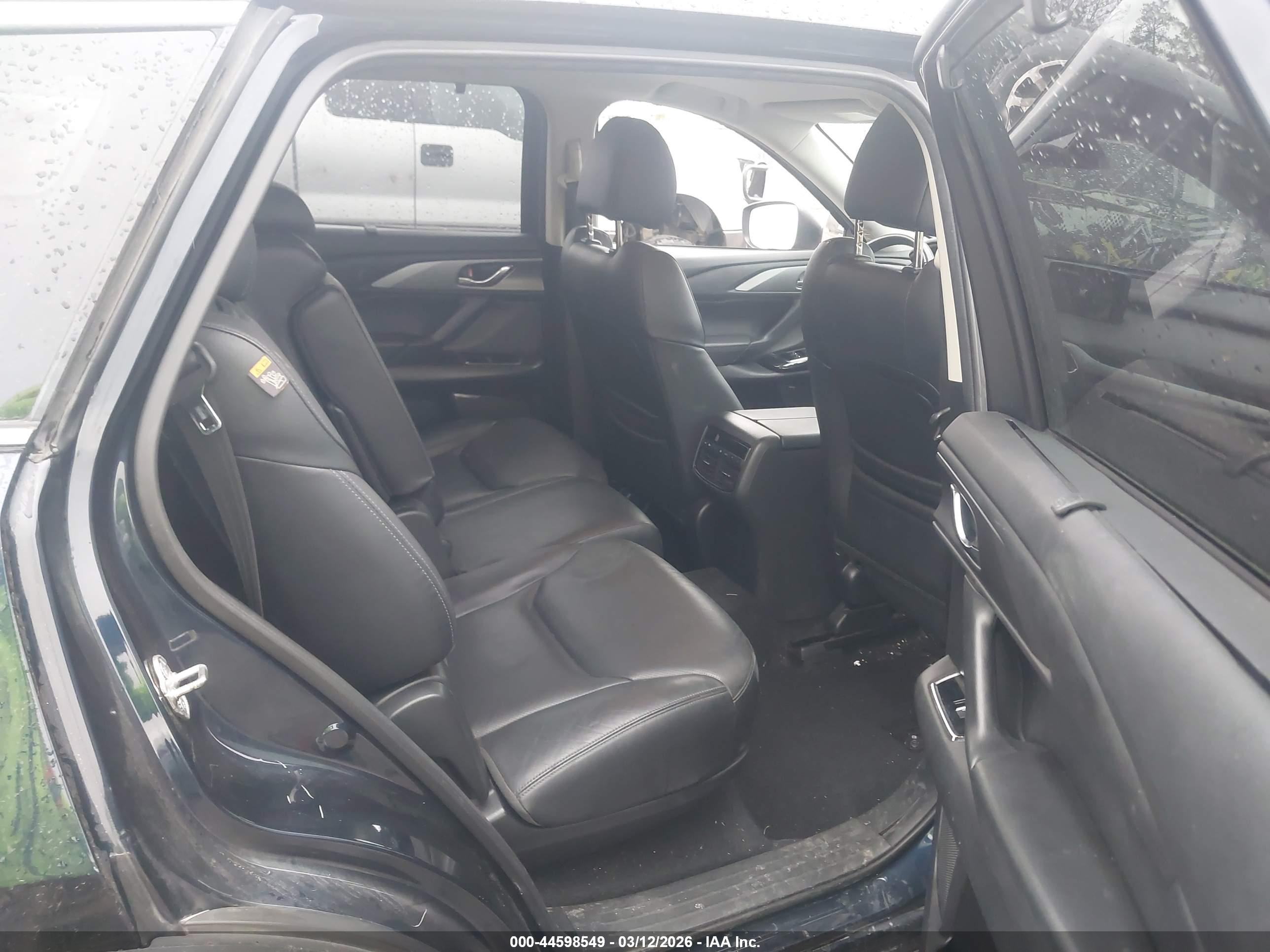 MAZDA CX-9 image 8