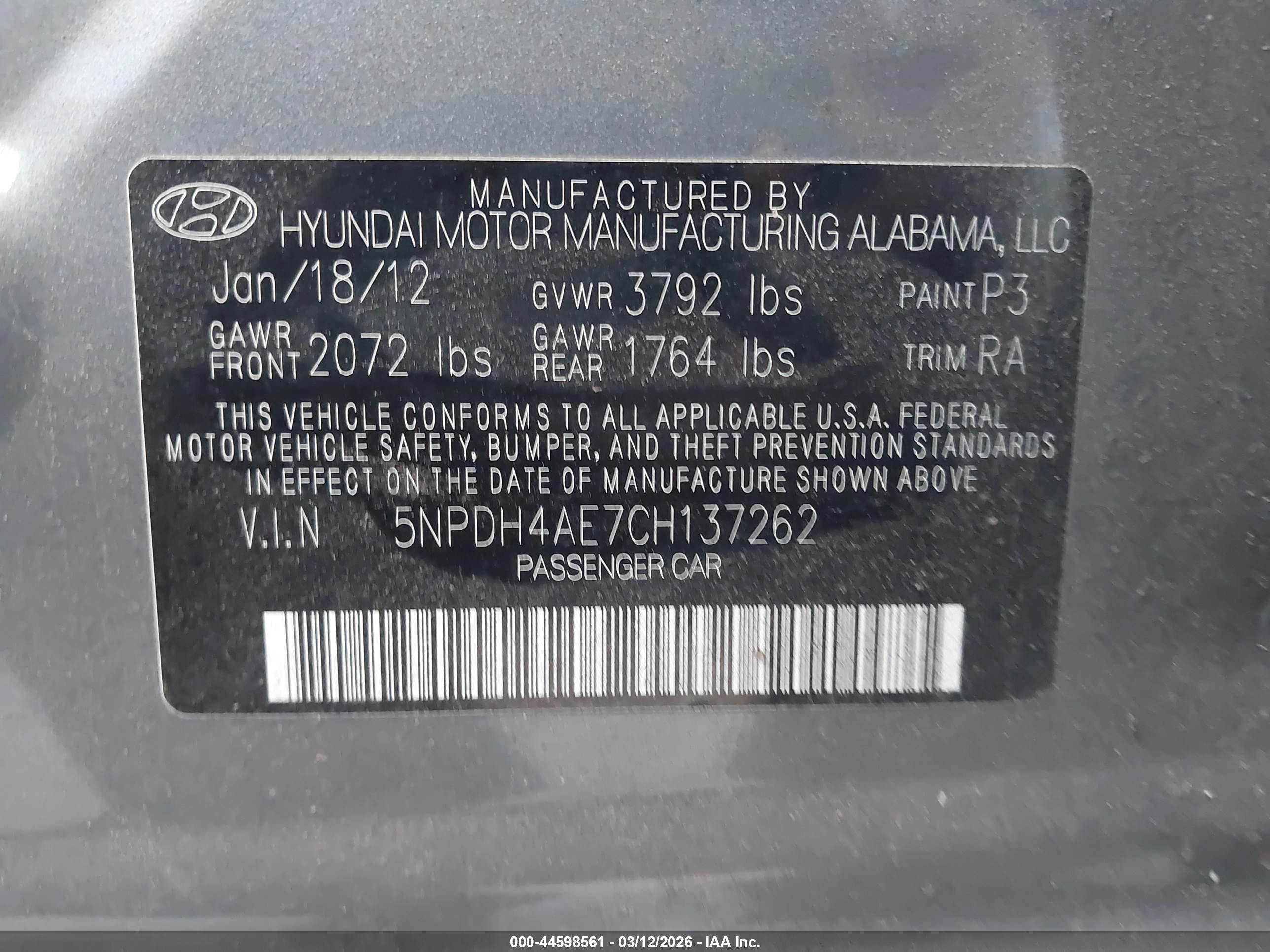HYUNDAI ELANTRA image 9