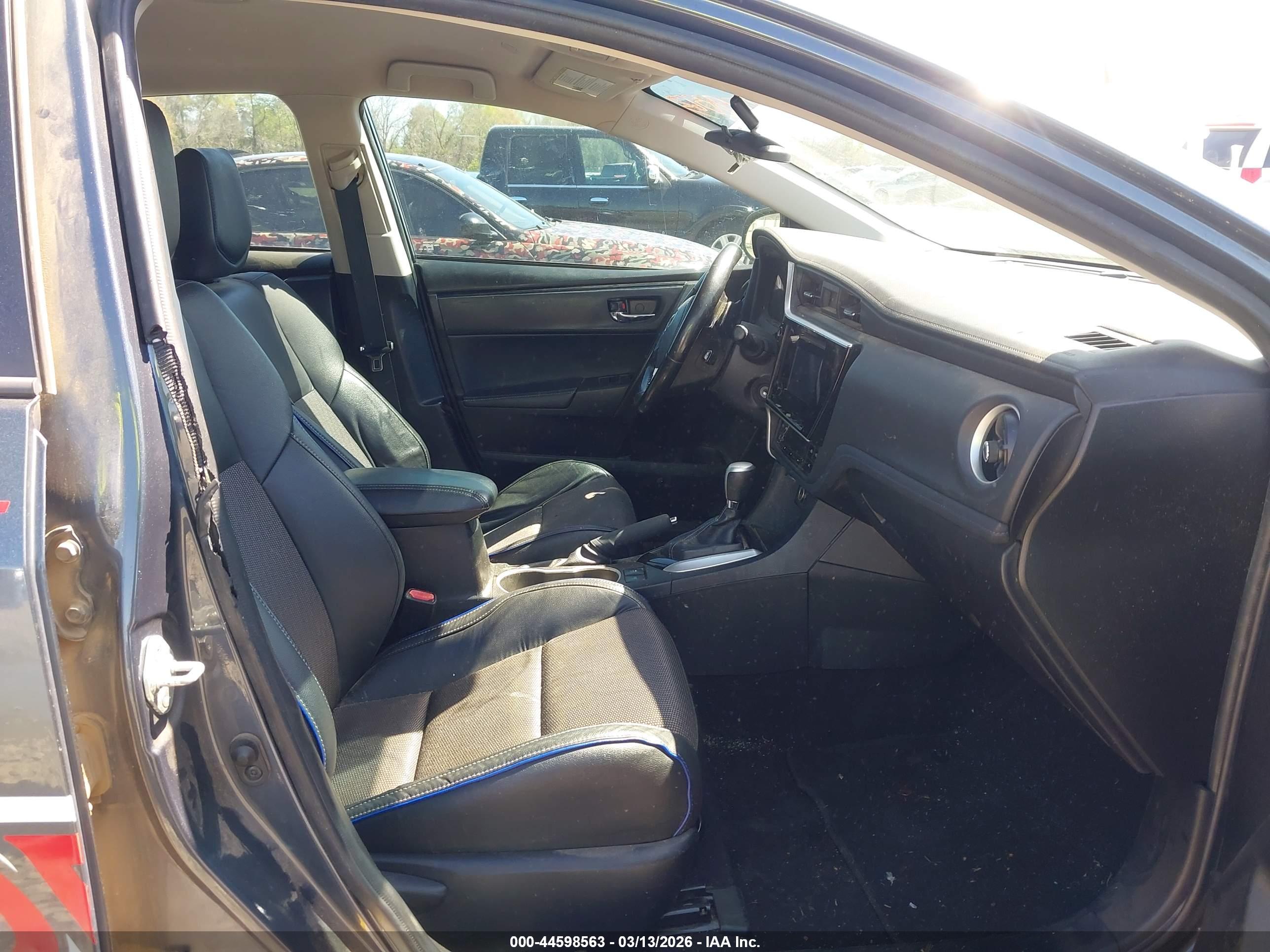 TOYOTA COROLLA image 5