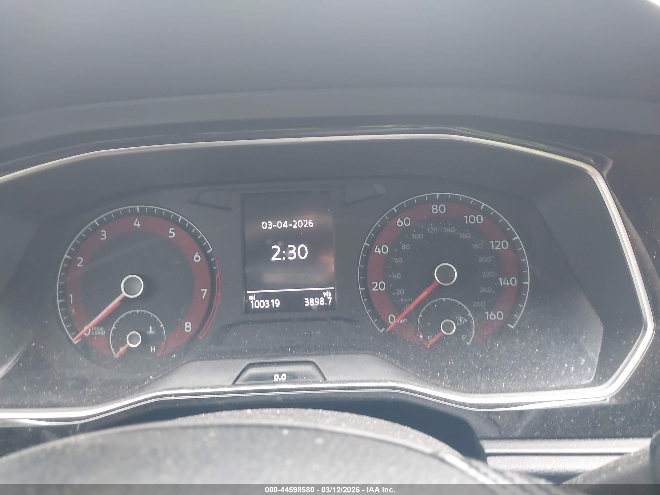 VOLKSWAGEN JETTA image 7