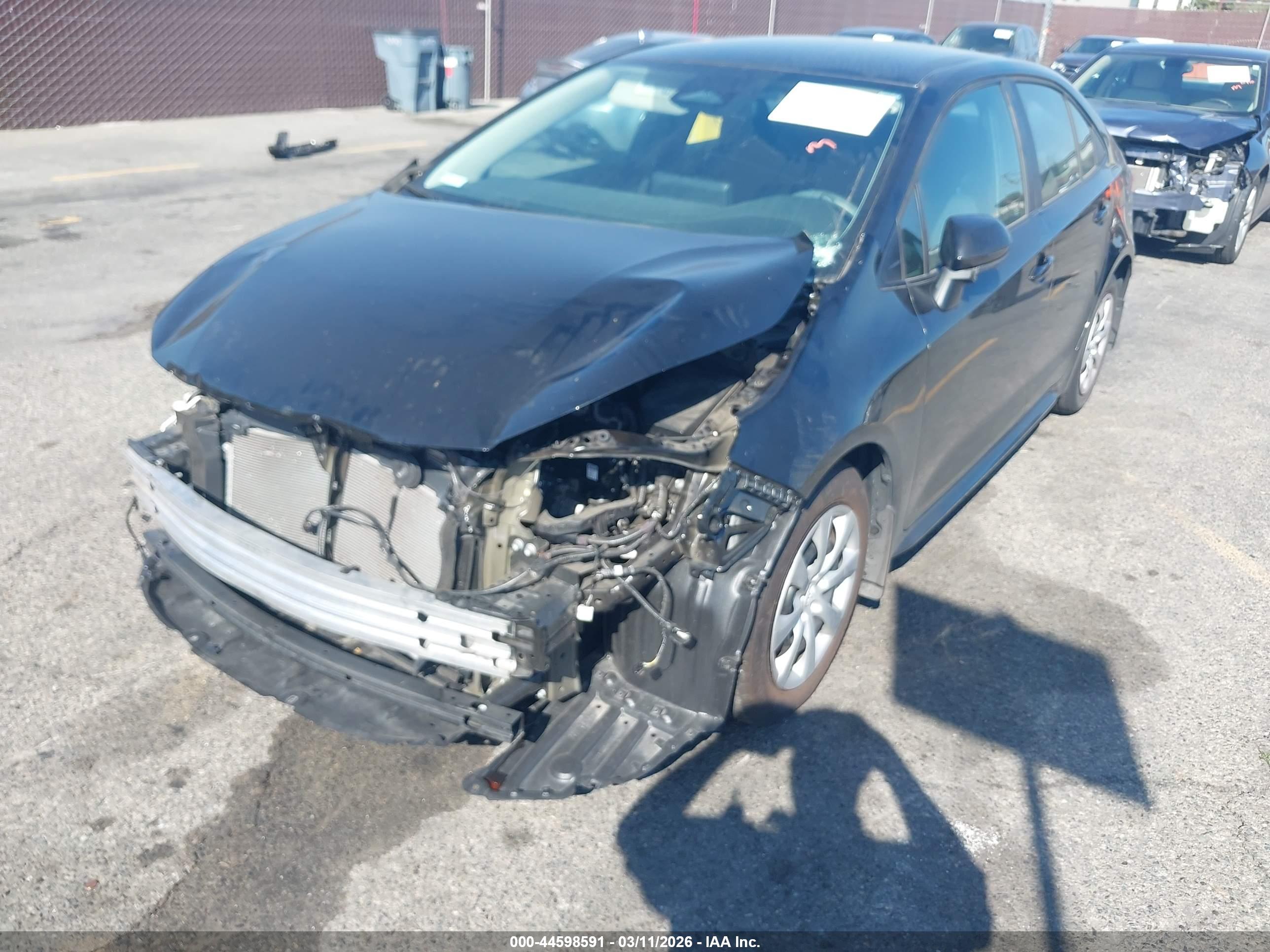 TOYOTA COROLLA image 2