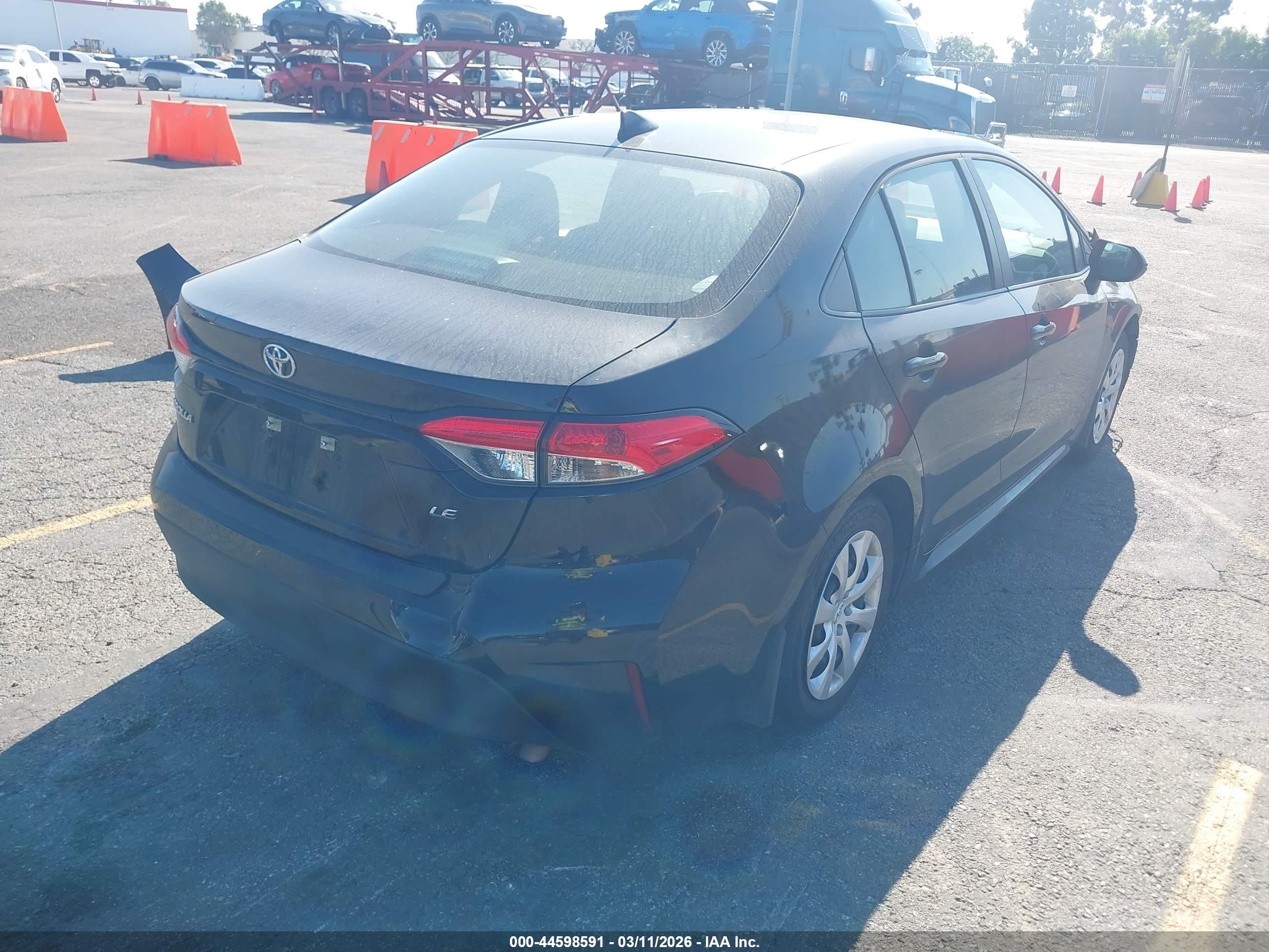 TOYOTA COROLLA image 4